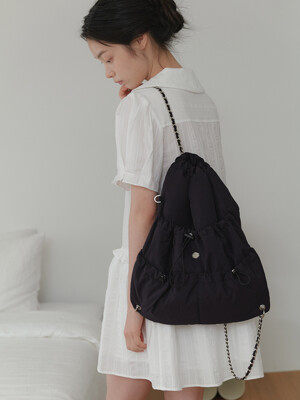 RIBBON CHAIN BACKPACK_BLACK