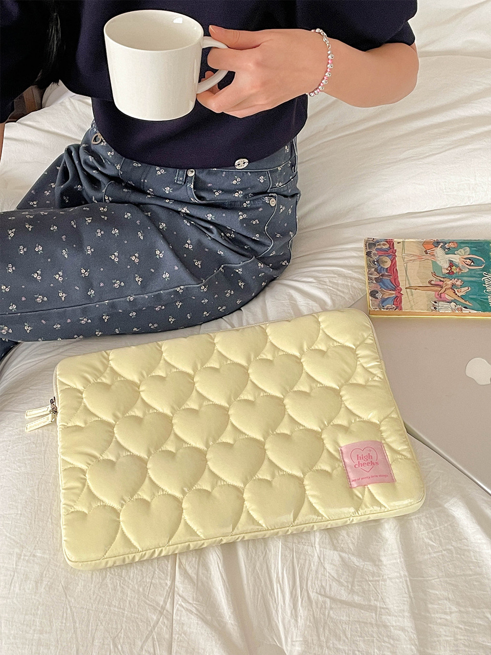 Heart Padded Notebook Pouch_HC25NNPC002V