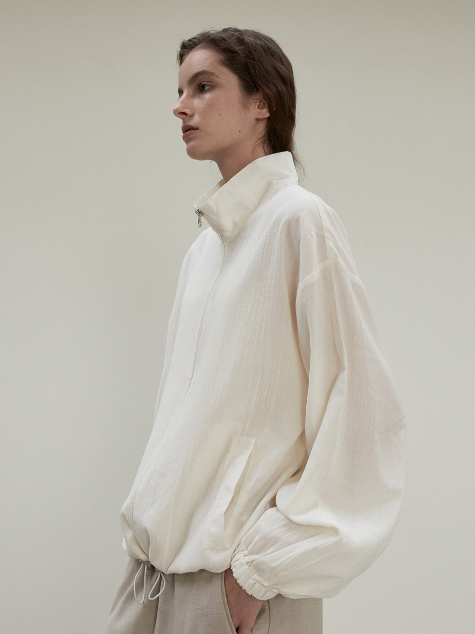 OU928 seethrough zip up jumper (ivory)