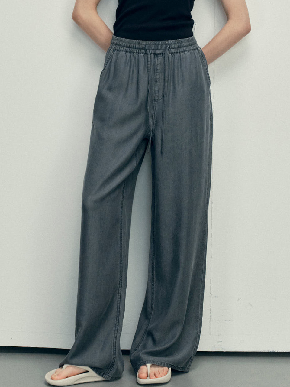 9153 ультралегкие джинсы Tencel на резинке (Grey)