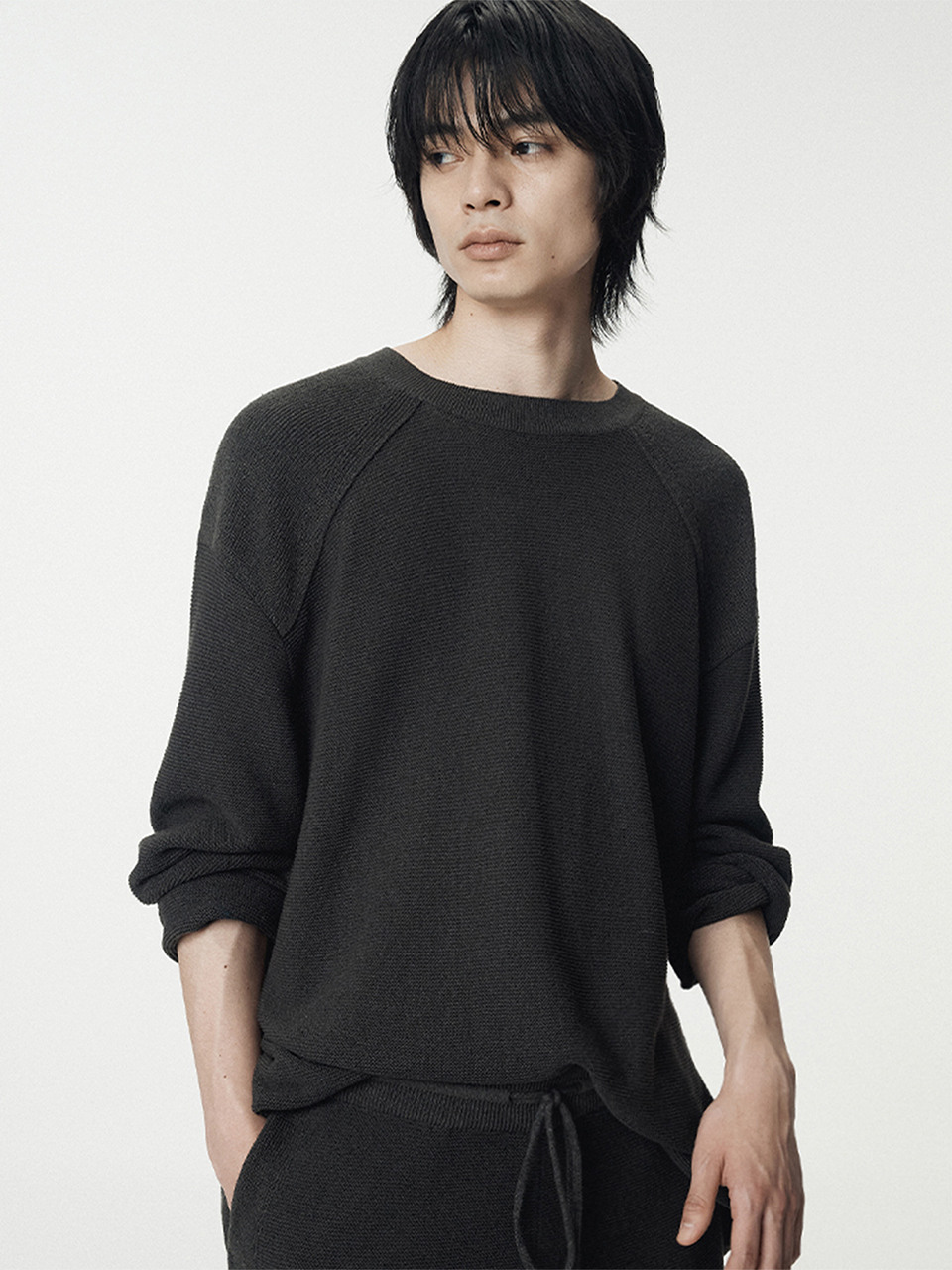 Korean Paper & Boucle Shoulder Pannel Pullover_Charcoal