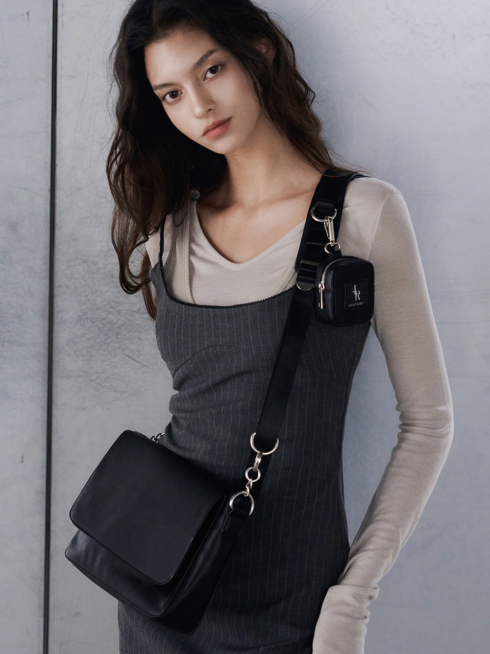 Кроссбоди Multi Pochette Flap [BLACK]