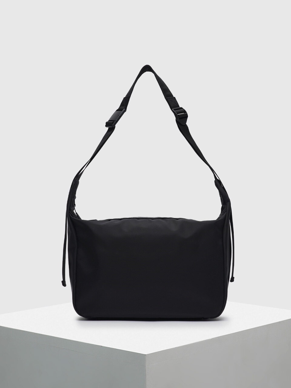 TRM Recycle Double Strap Messenger Bag T07M водоотталкивающий с отсеком для ноутбука