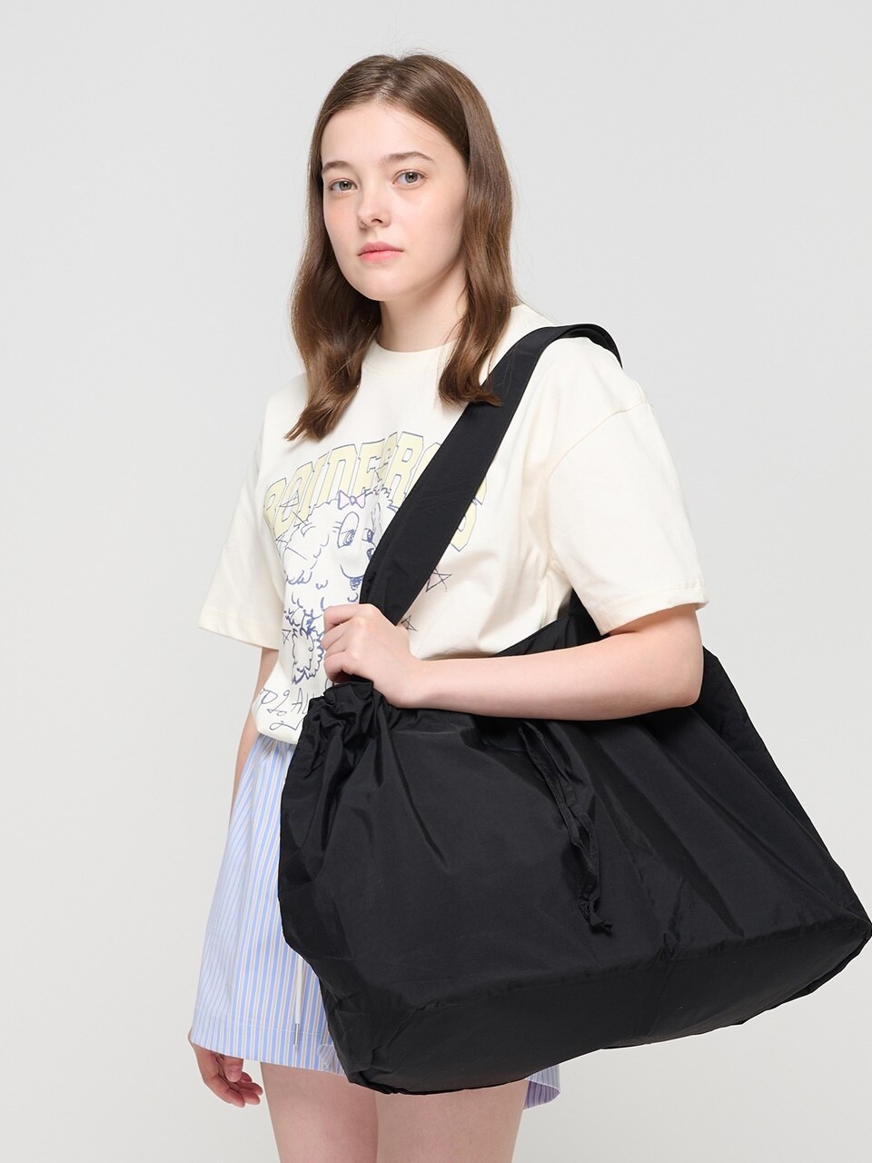Большая сумка-хобо Travel на затяжках (Black)