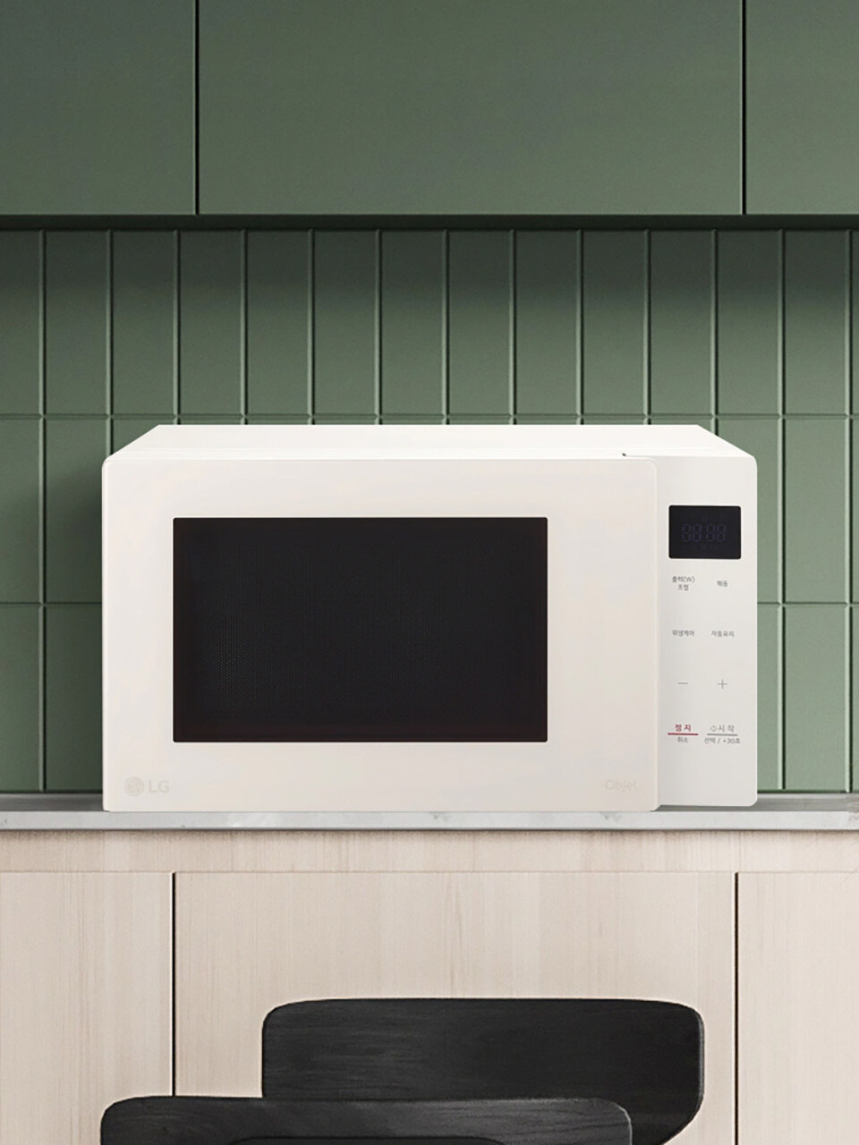 Микроволновая печь LG Objet Collection MWJ23E 23L