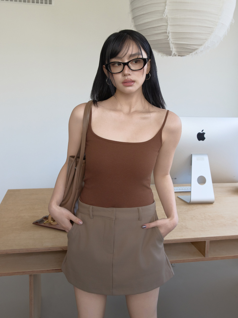 [1+1] Daily Cap Built-in Slim Sleeveless