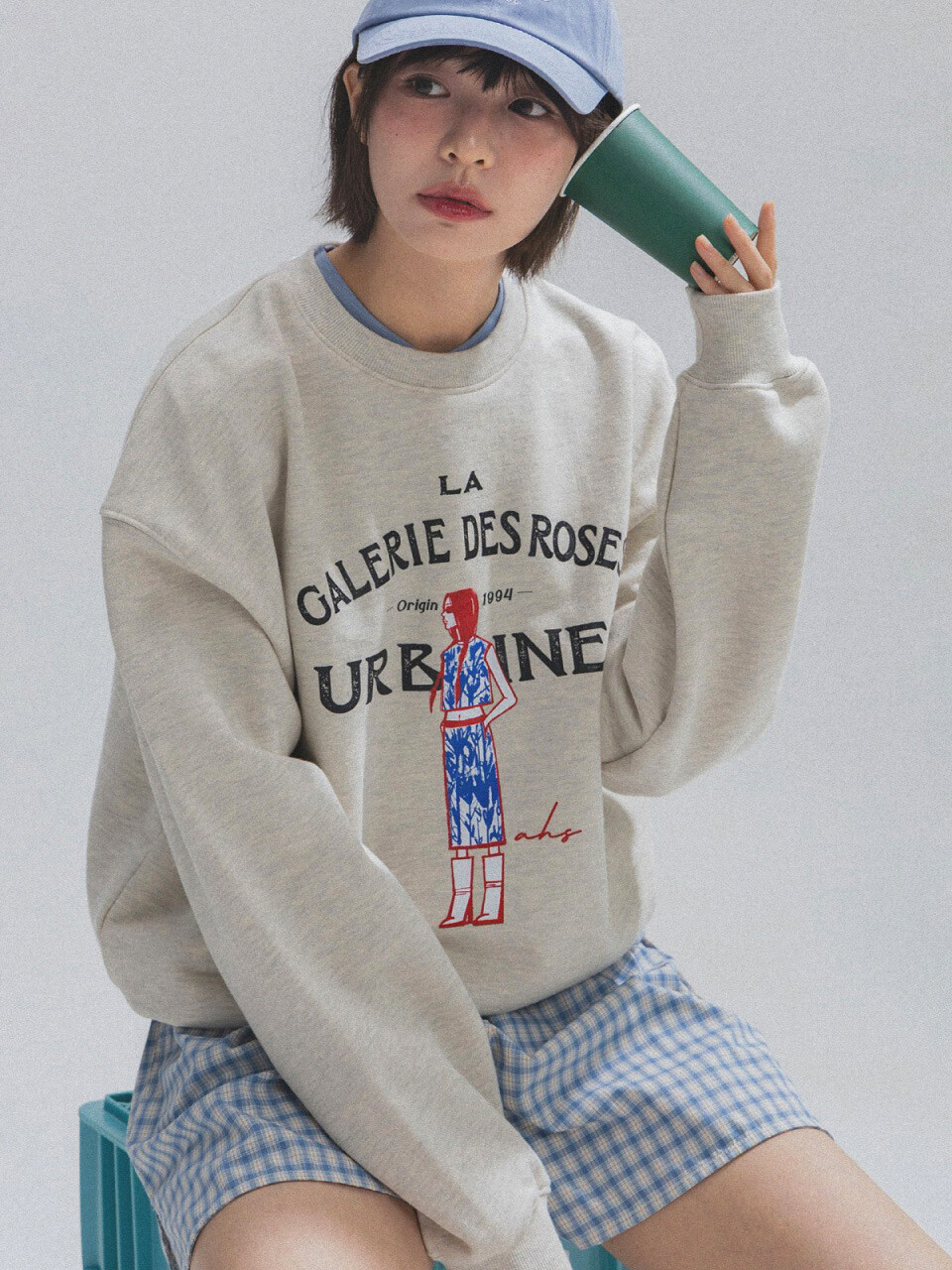 French Muse Artwork Sweatshirt_OATMEAL