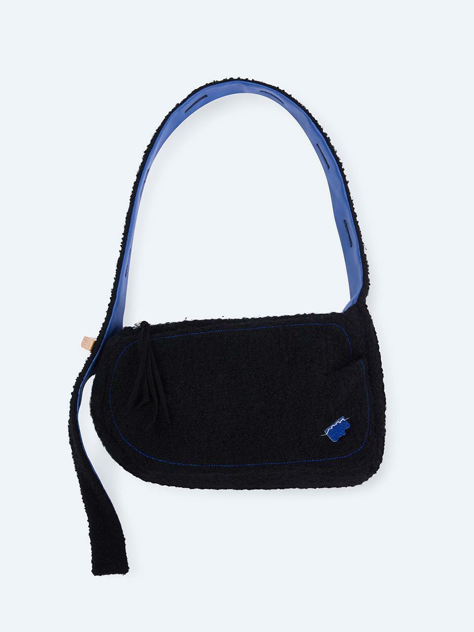 ADERERROR★Toggle Tote Bag★日本未入荷★魅力的なアイテム ADERERROR☆Toggle Tote Bag☆日本未入荷☆魅力的なアイテム