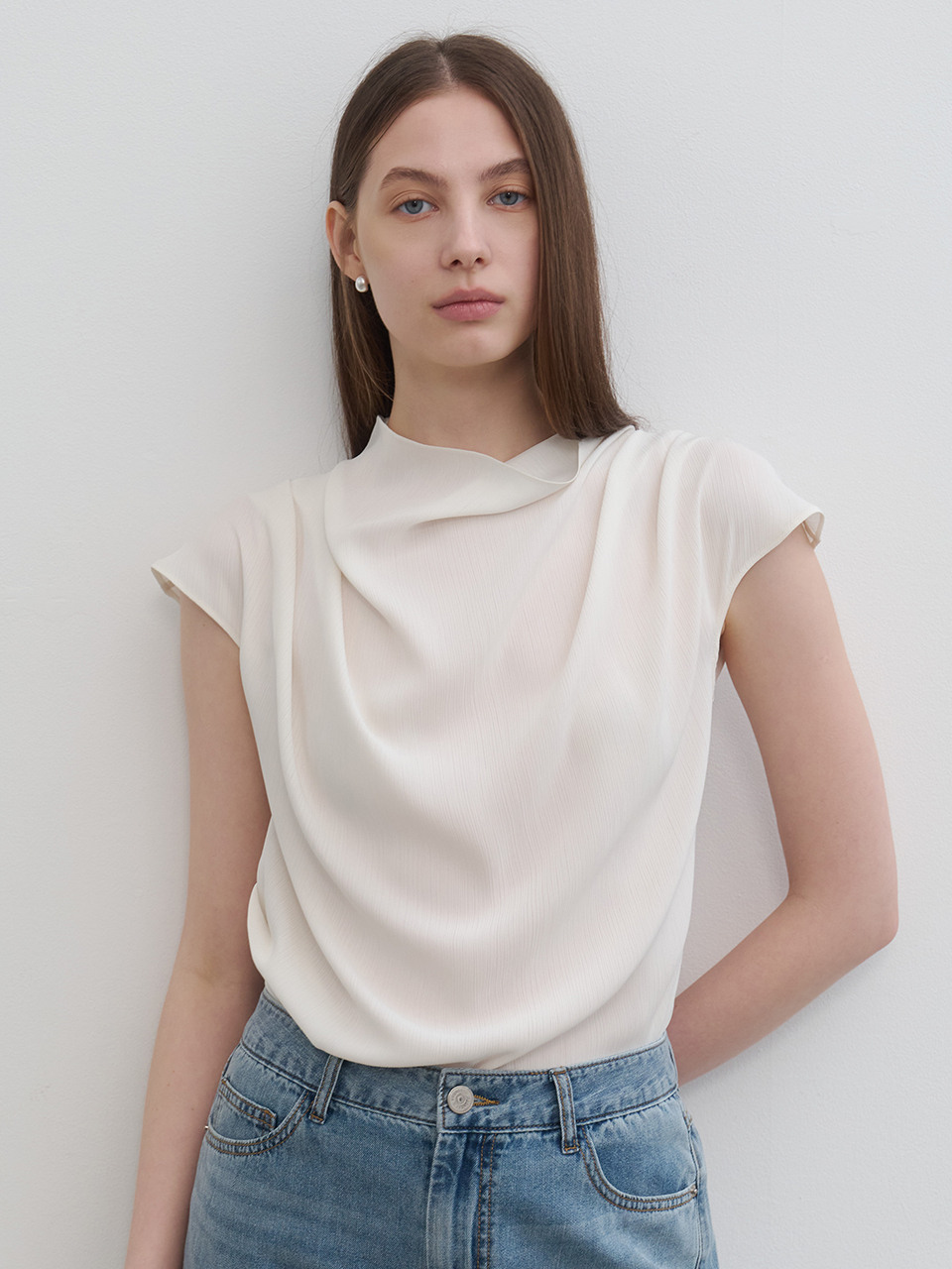 Pleats Drape Top_3color