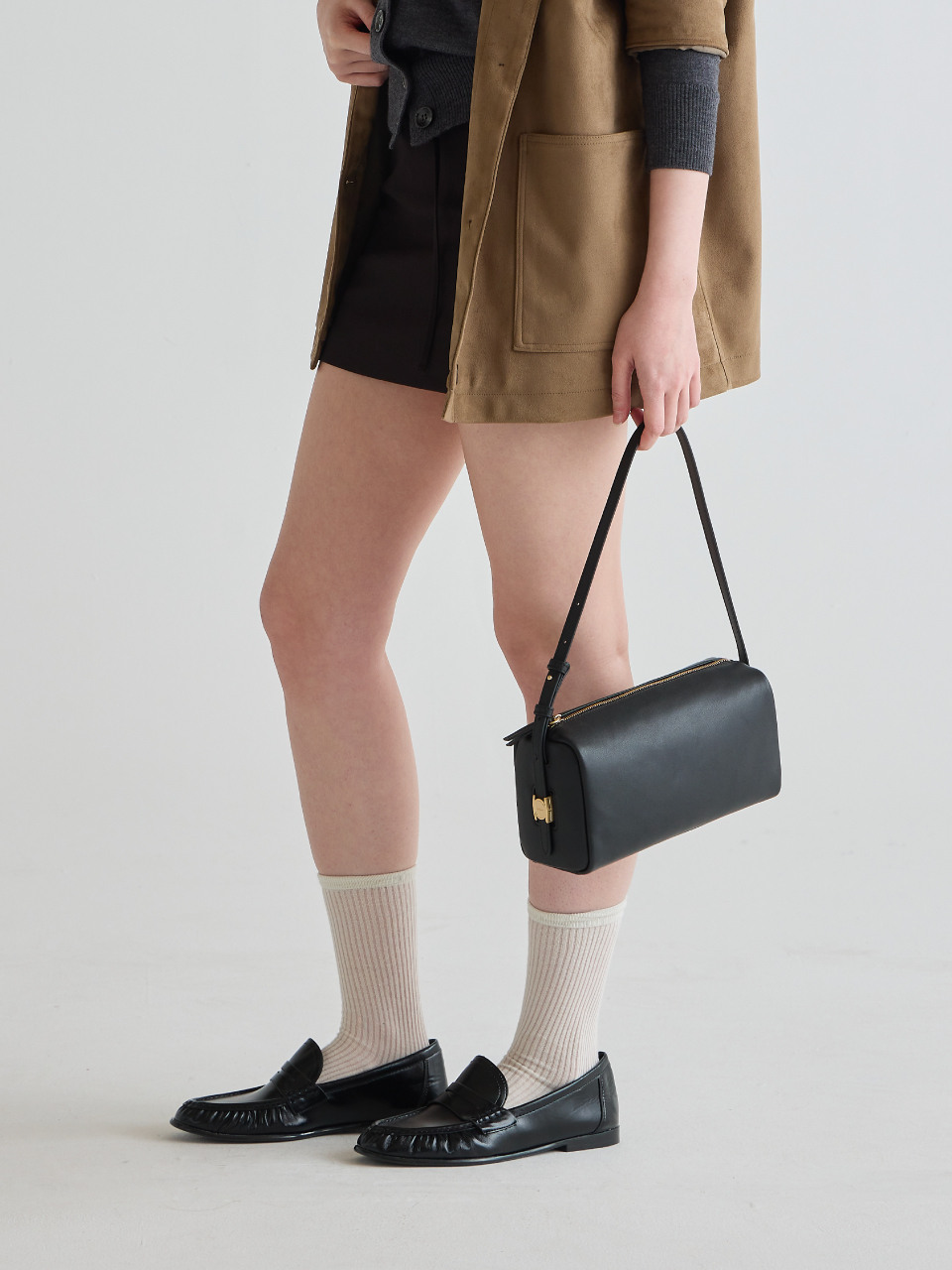 Tender square shoulder bag (3 colors)