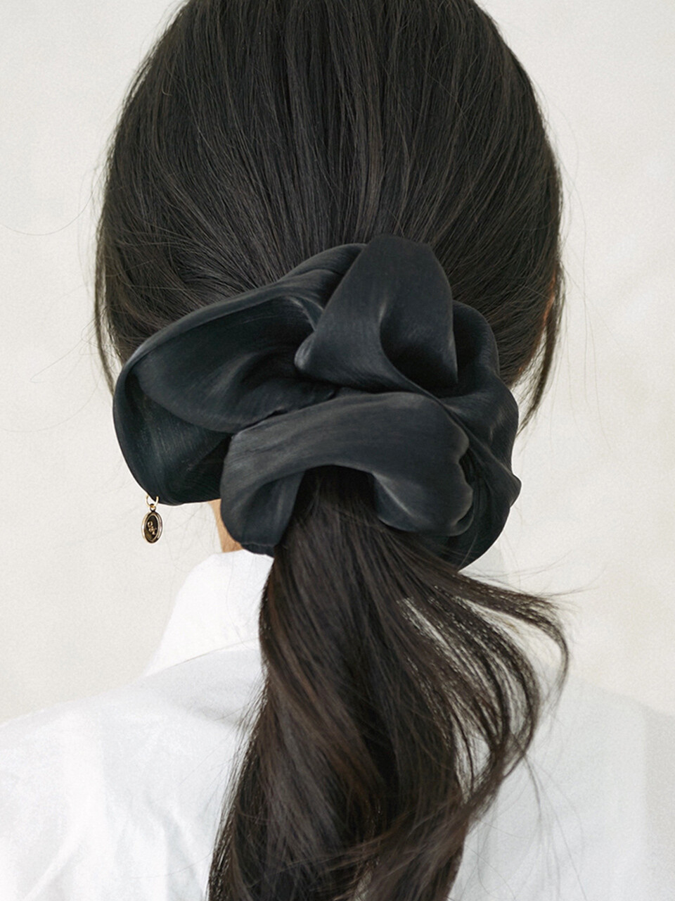 Lune Scrunchie [Black]