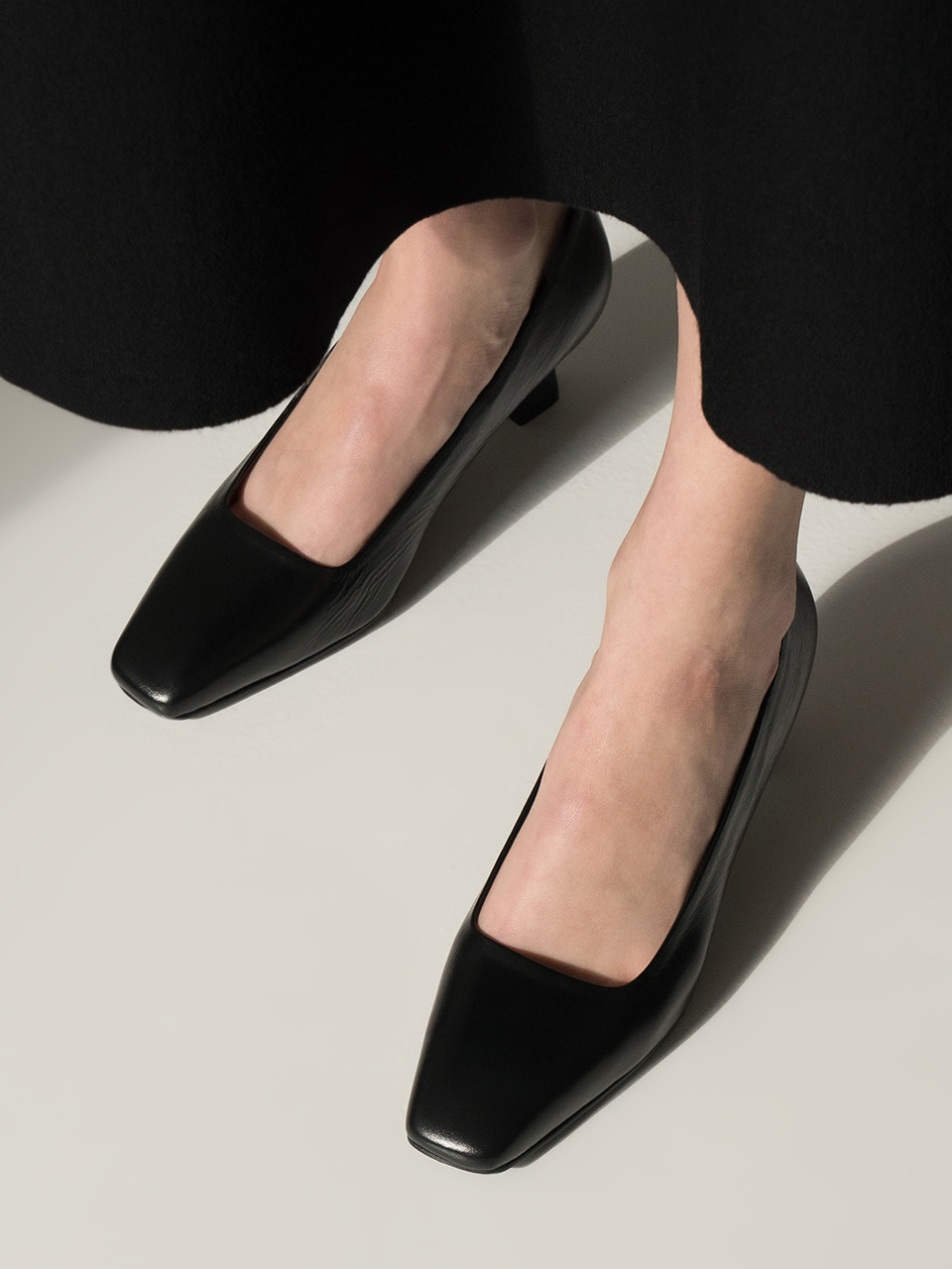 Lir 118 (3 Color) в базовом Black цвете