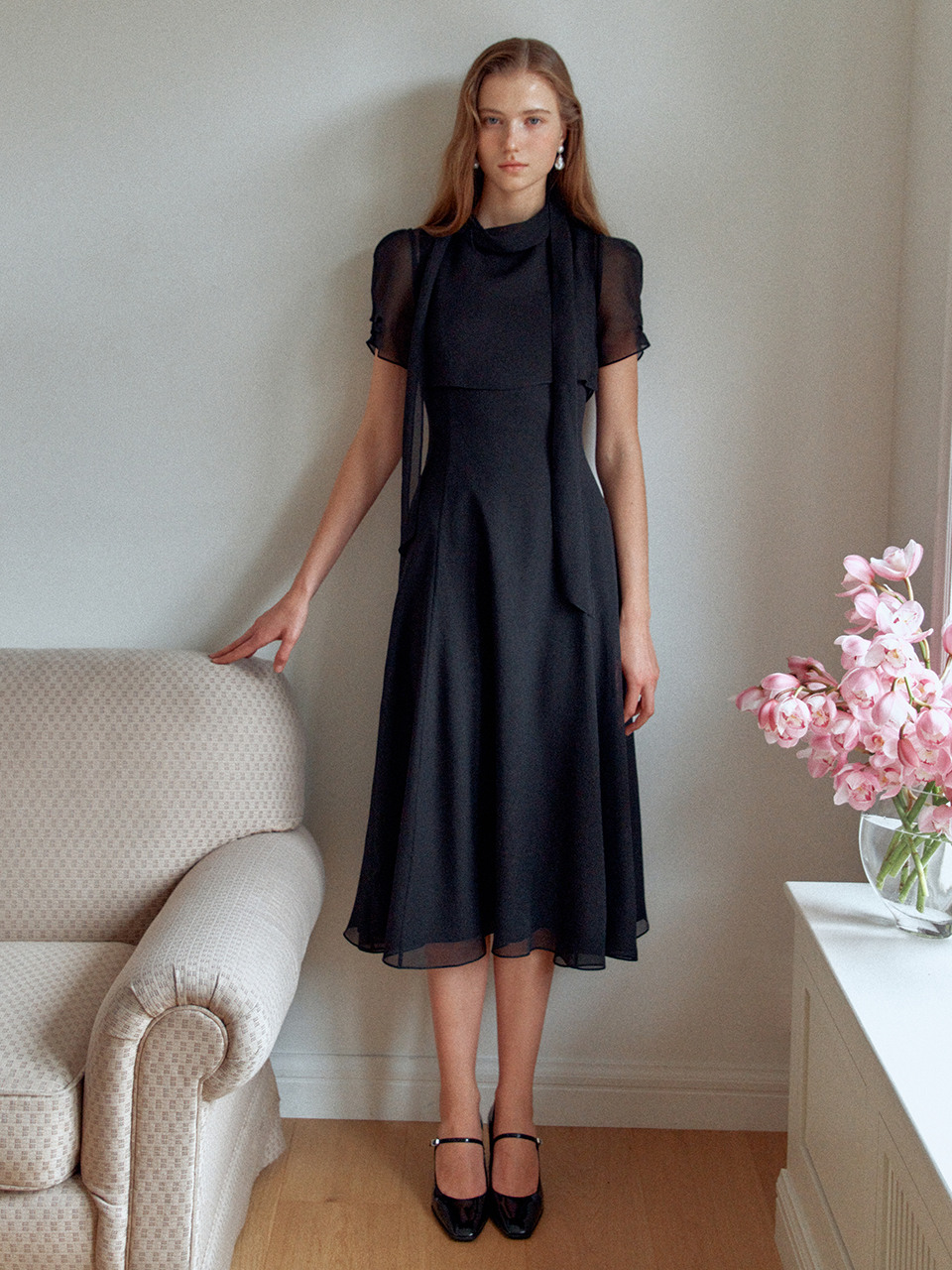 ARI Tie bolero round neck flared dress (Peach/Black)
