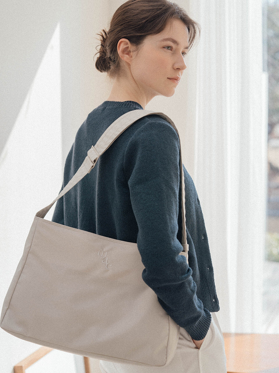 人気急上昇中ブランド★[MUCU AND EBONY] COMFY CROSS BAG 人気急上昇中ブランド☆[MUCU AND EBONY] COMFY CROSS BAG (MUCU
