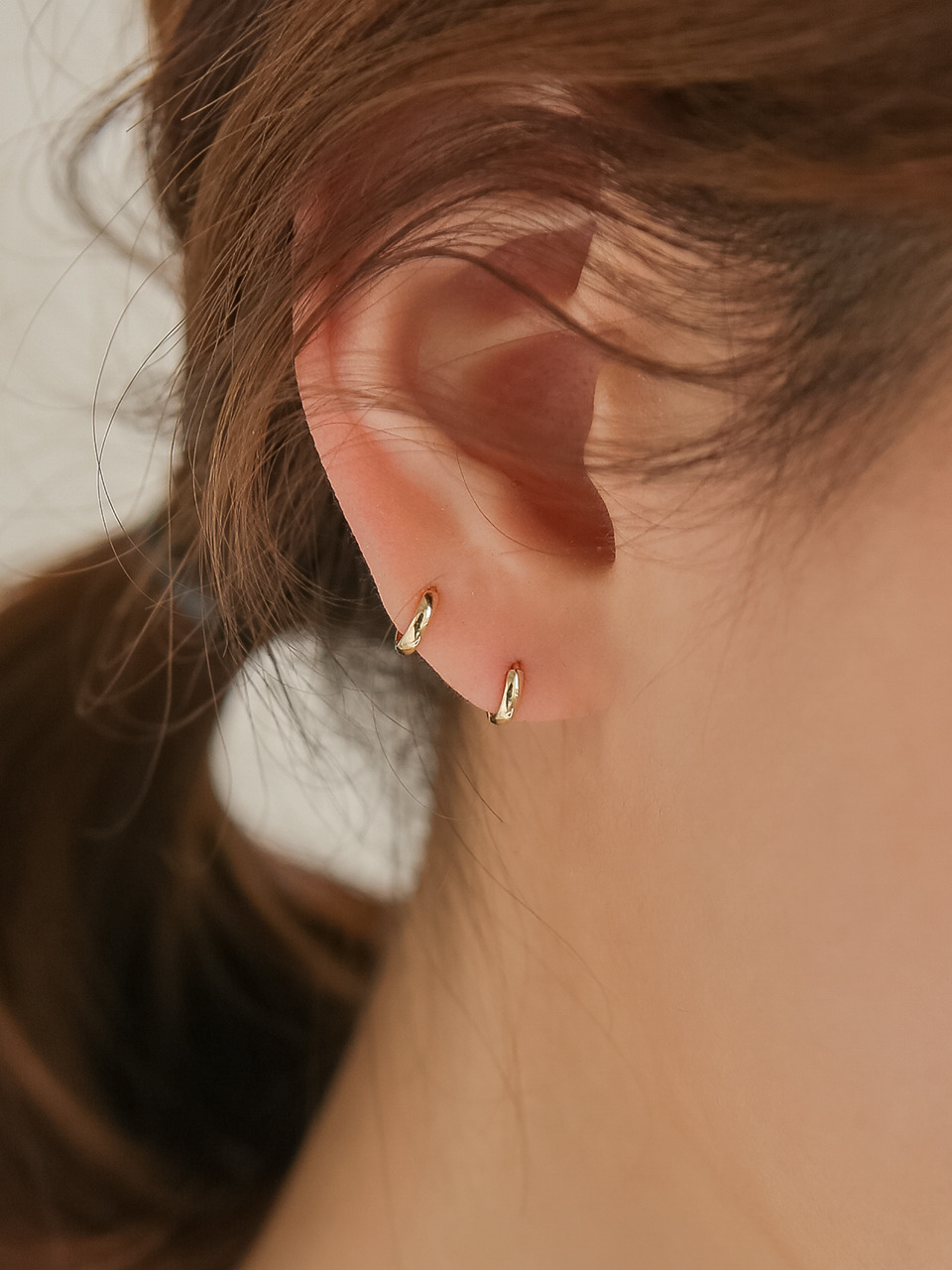 Круглые мини-серьги конго из золота 14k #ER05