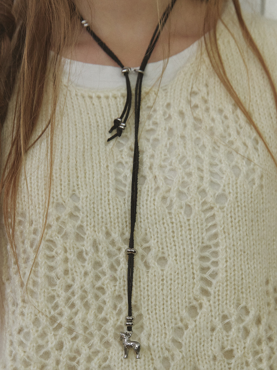 horse leather necklace-black