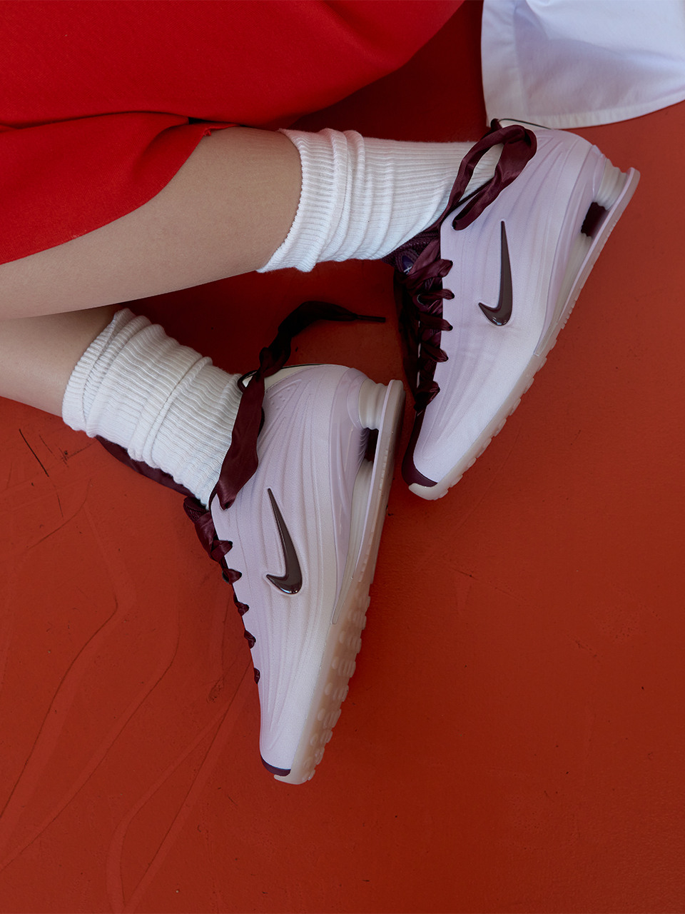 [IQ3364-627] W NIKE SHOX Z SE