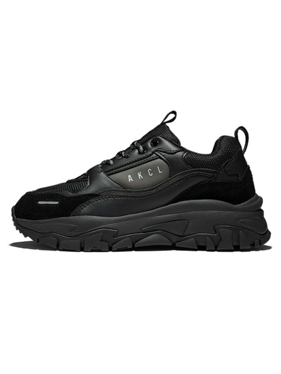 Urban Tracker Black