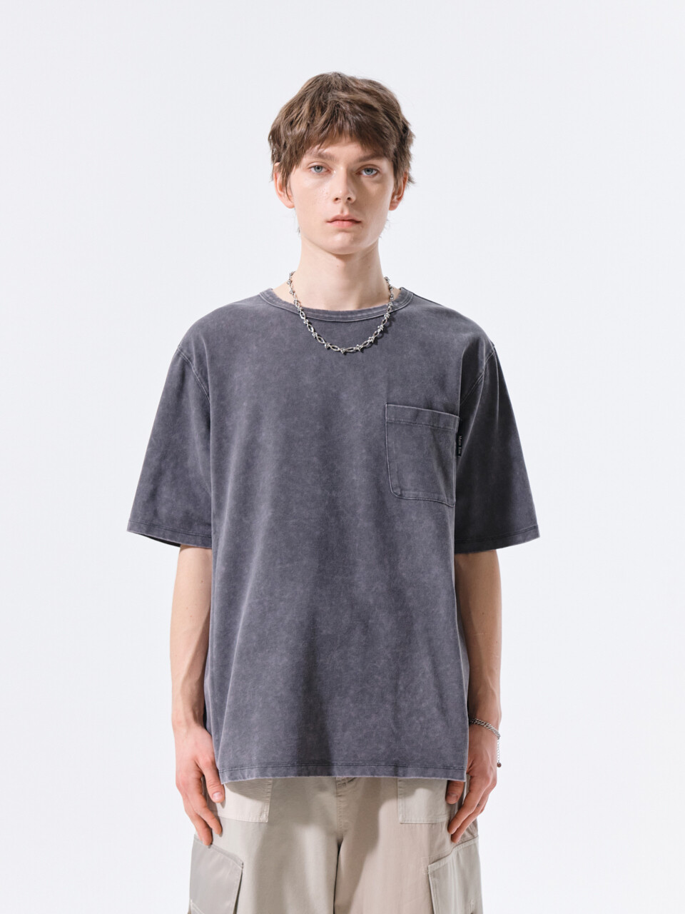 VINTAGE WASHED POCKET TOP FOR MEN IN CHARCOAL