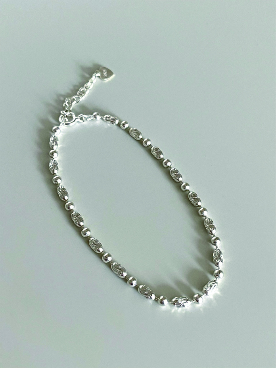 Egg ball bracelet