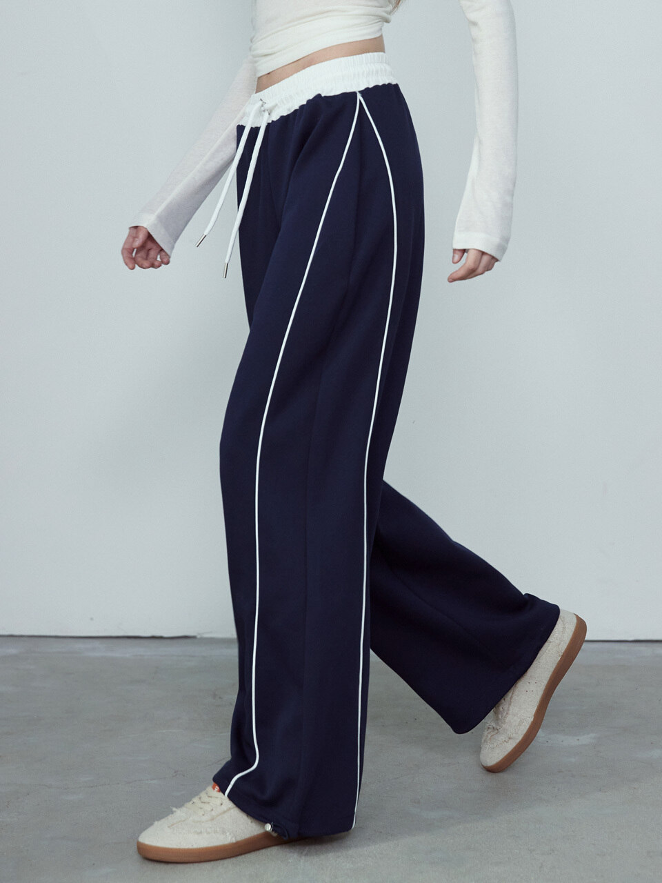 CONTOUR LINE TWO-WAY BANDING WIDE PANT_NFTR5307