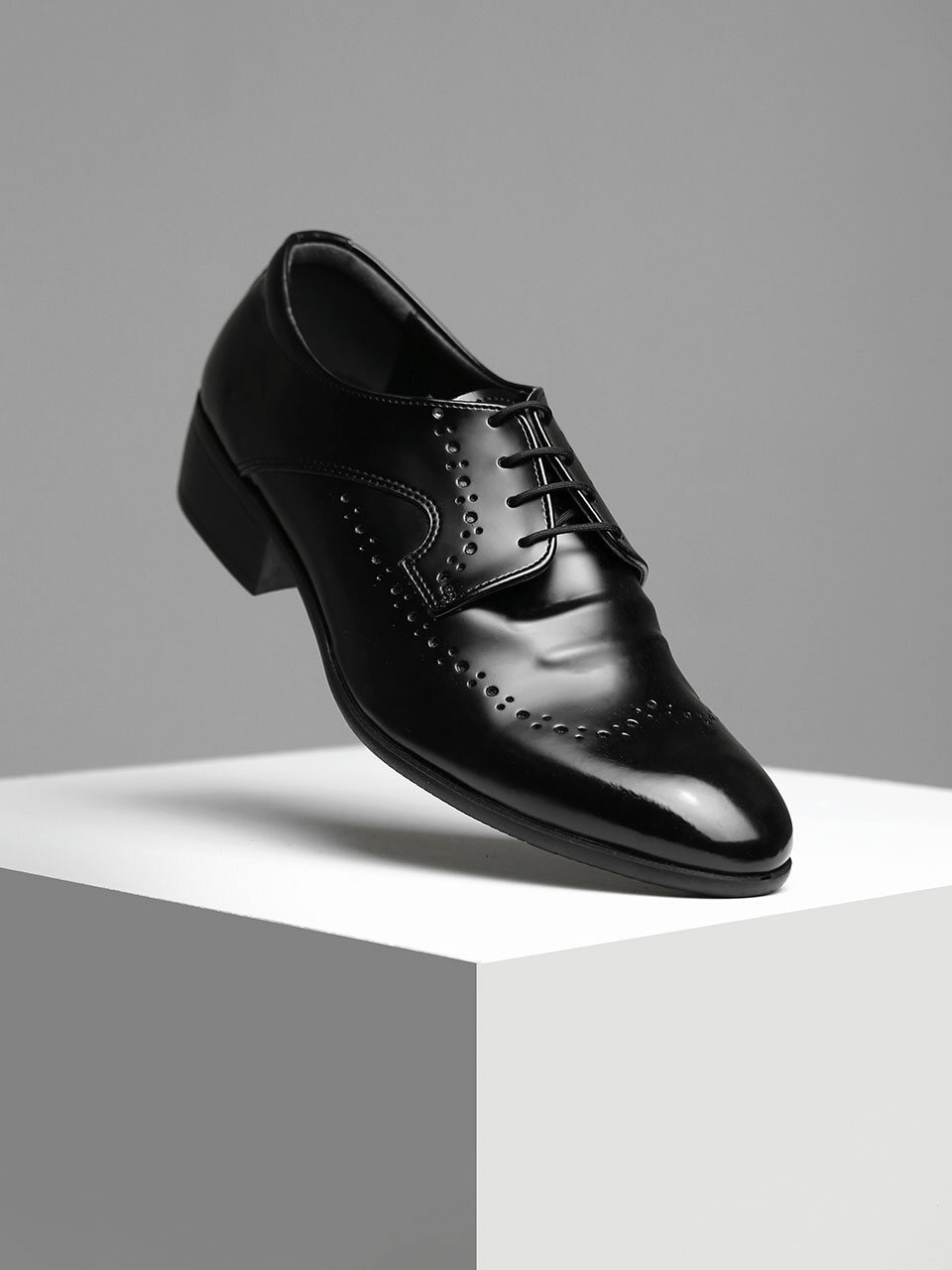 Туфли броги MS1124-BK 4-hole wingtip Black