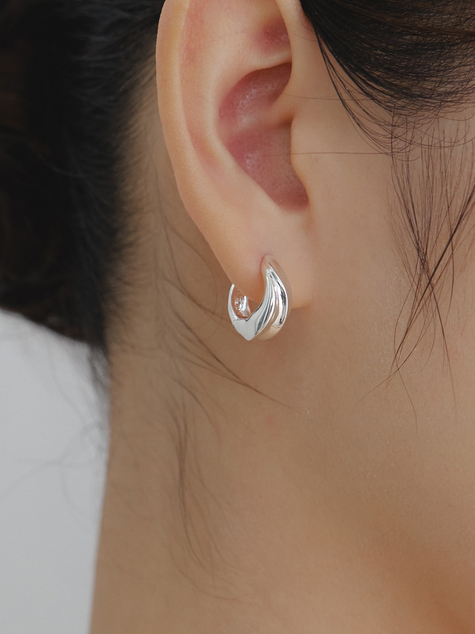 Stem earring