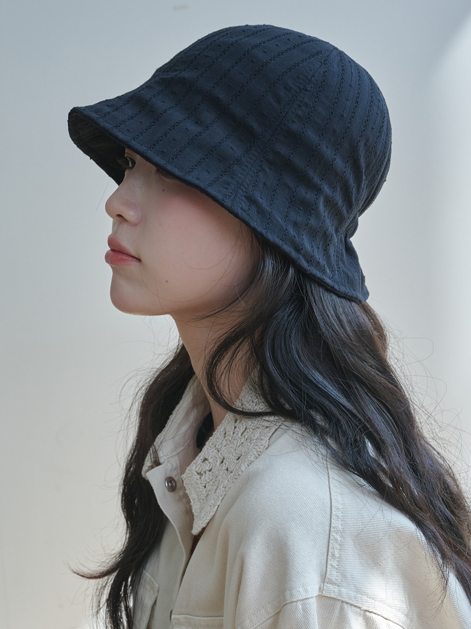 Stripe Lace Banding Bucket Hat (2 Color)