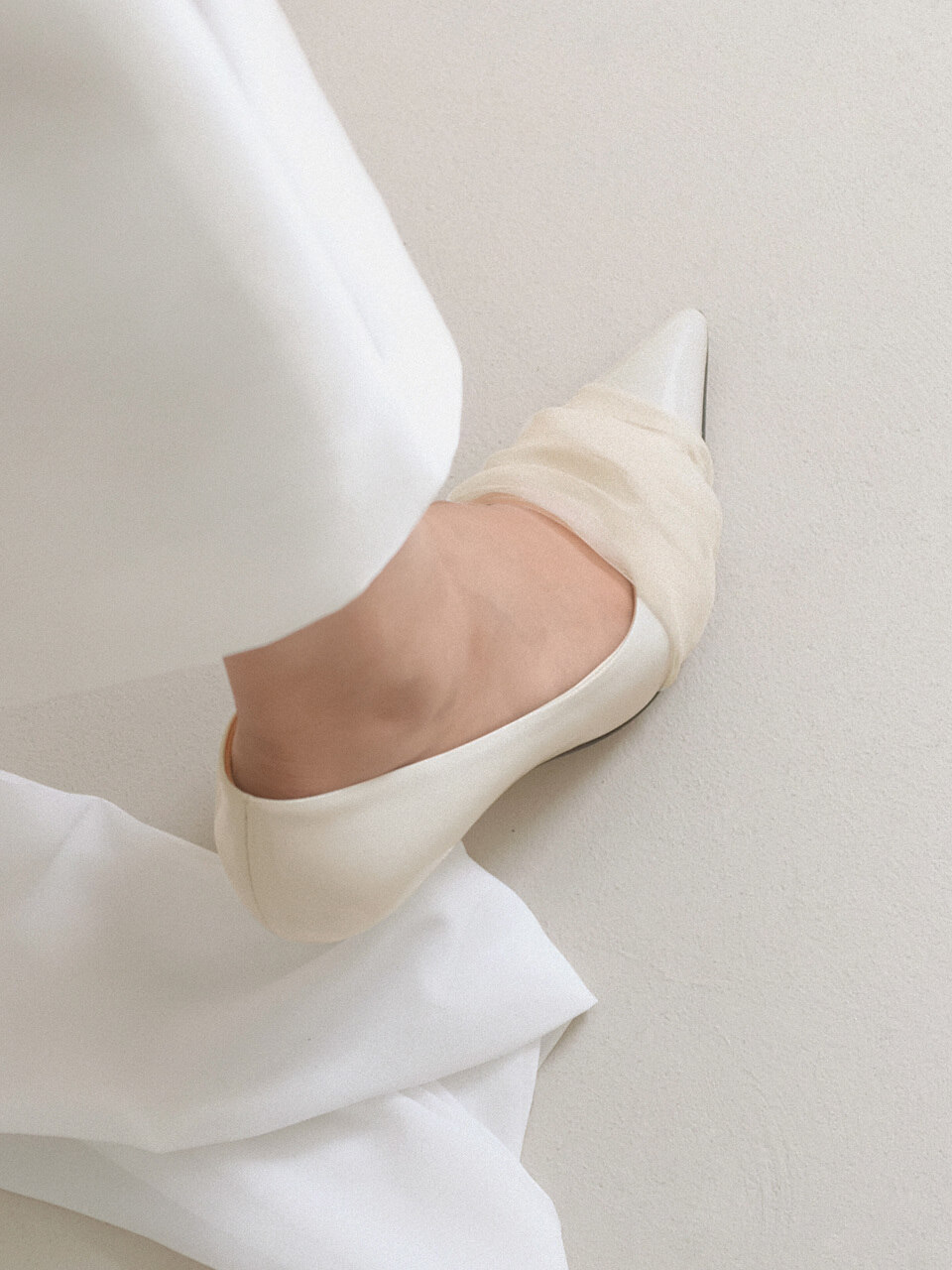 Туфли со сборками Shirring Pumps (Wedding)_White