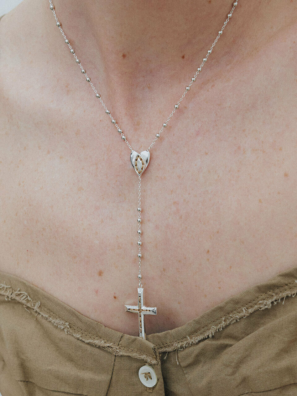 Серебряное колье CROSS HEART NECKLACE [SILVER]