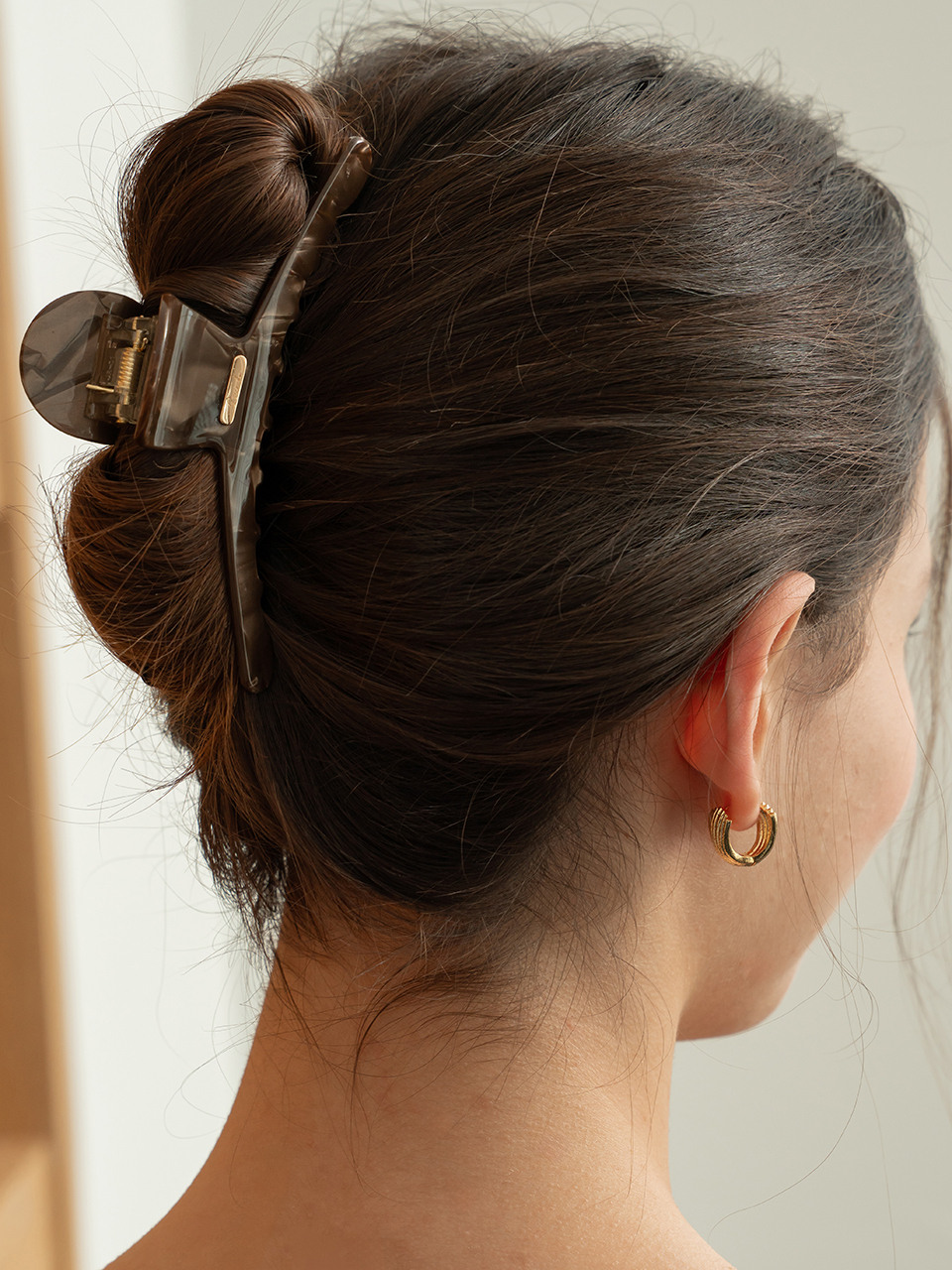 Horizon hair claw clip Smoky brown