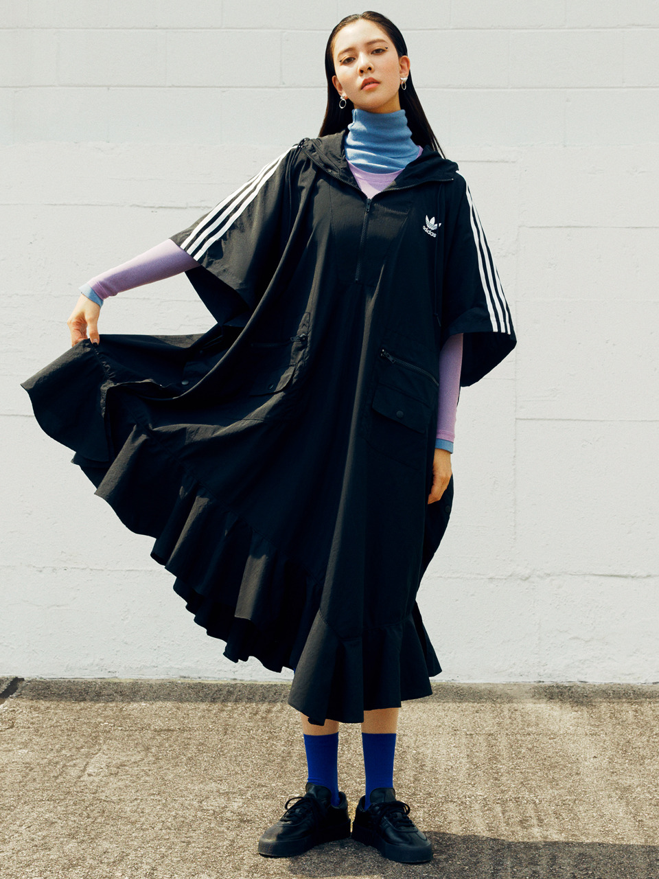 adidas　アディダス　PONCHO FT9873　　/（US)L　1点限定！ Amazon | adidas [FT9873] レディース オリジナルポンチョ
