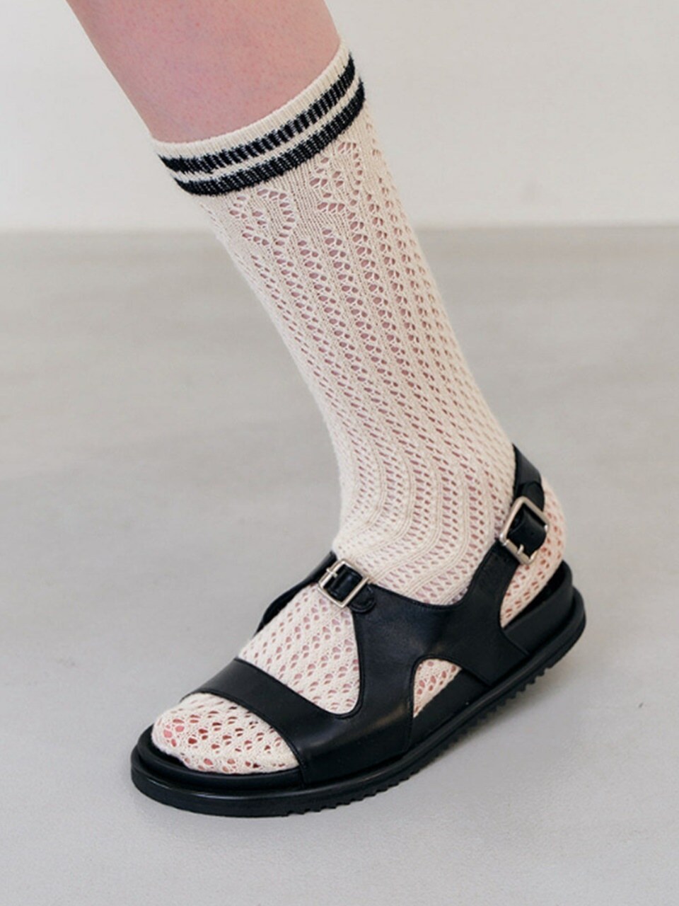 [AT23S04] triangle mold Sandal (3color)