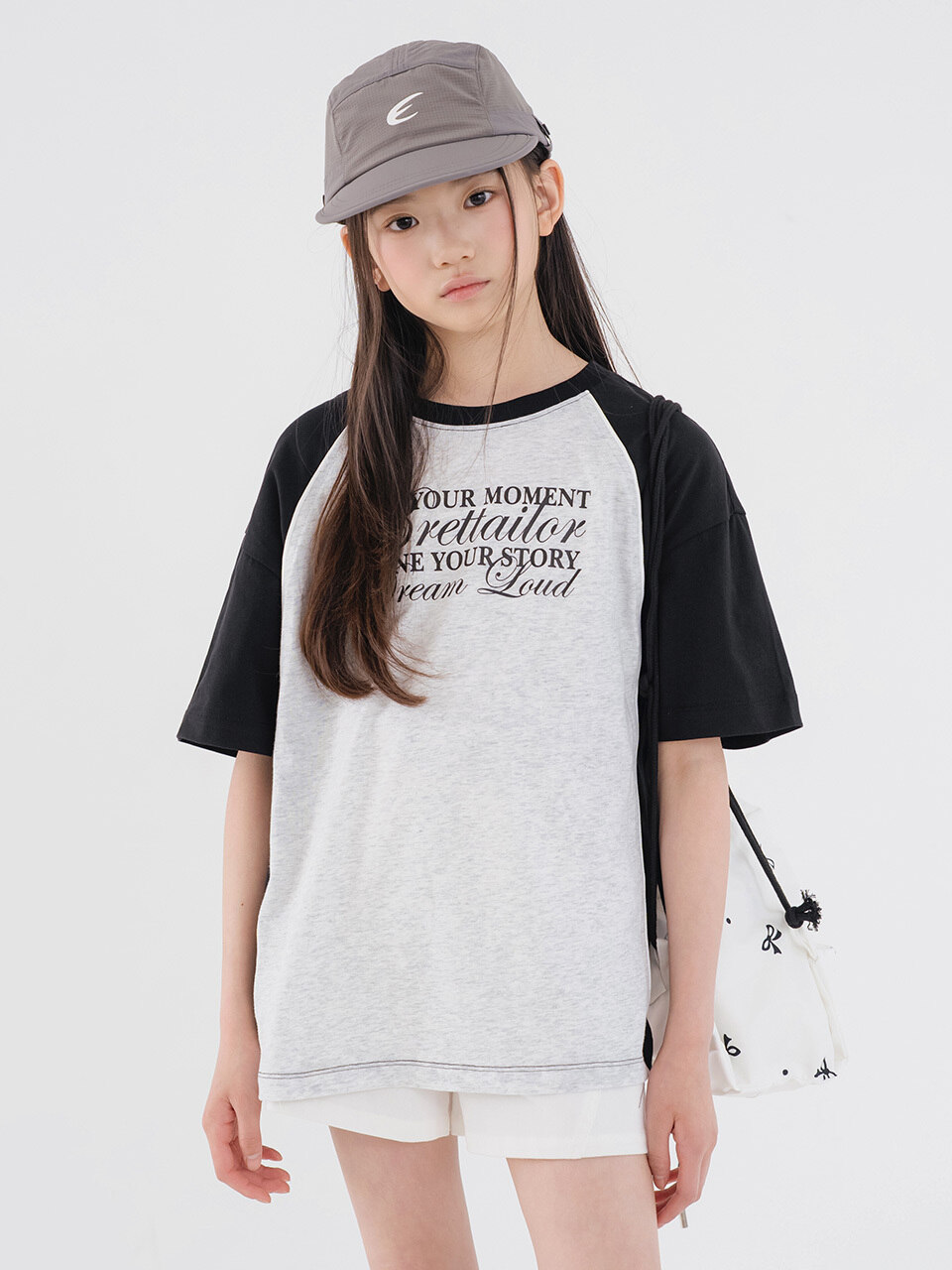 Свободная футболка Mono Curved Piping Boxy Short Sleeve