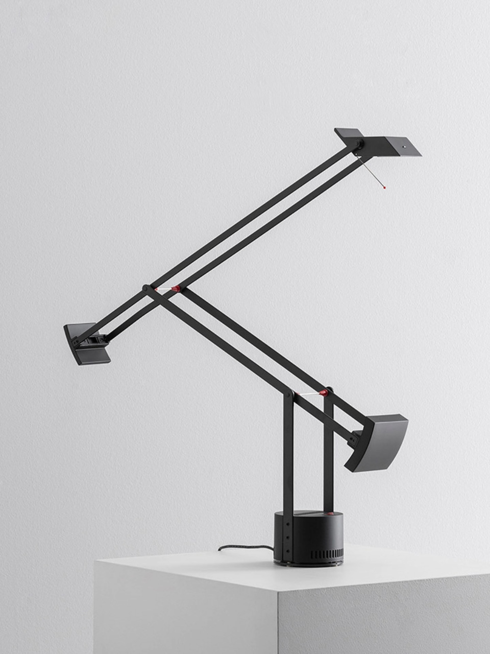 Tizio Table Lamp