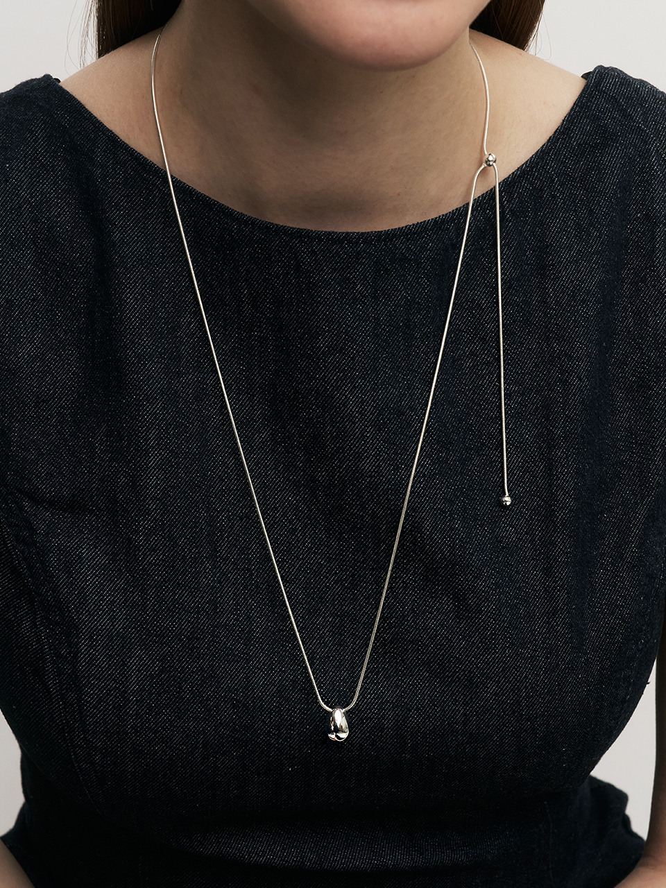 Длинное колье-цепочка pebble long snake chain