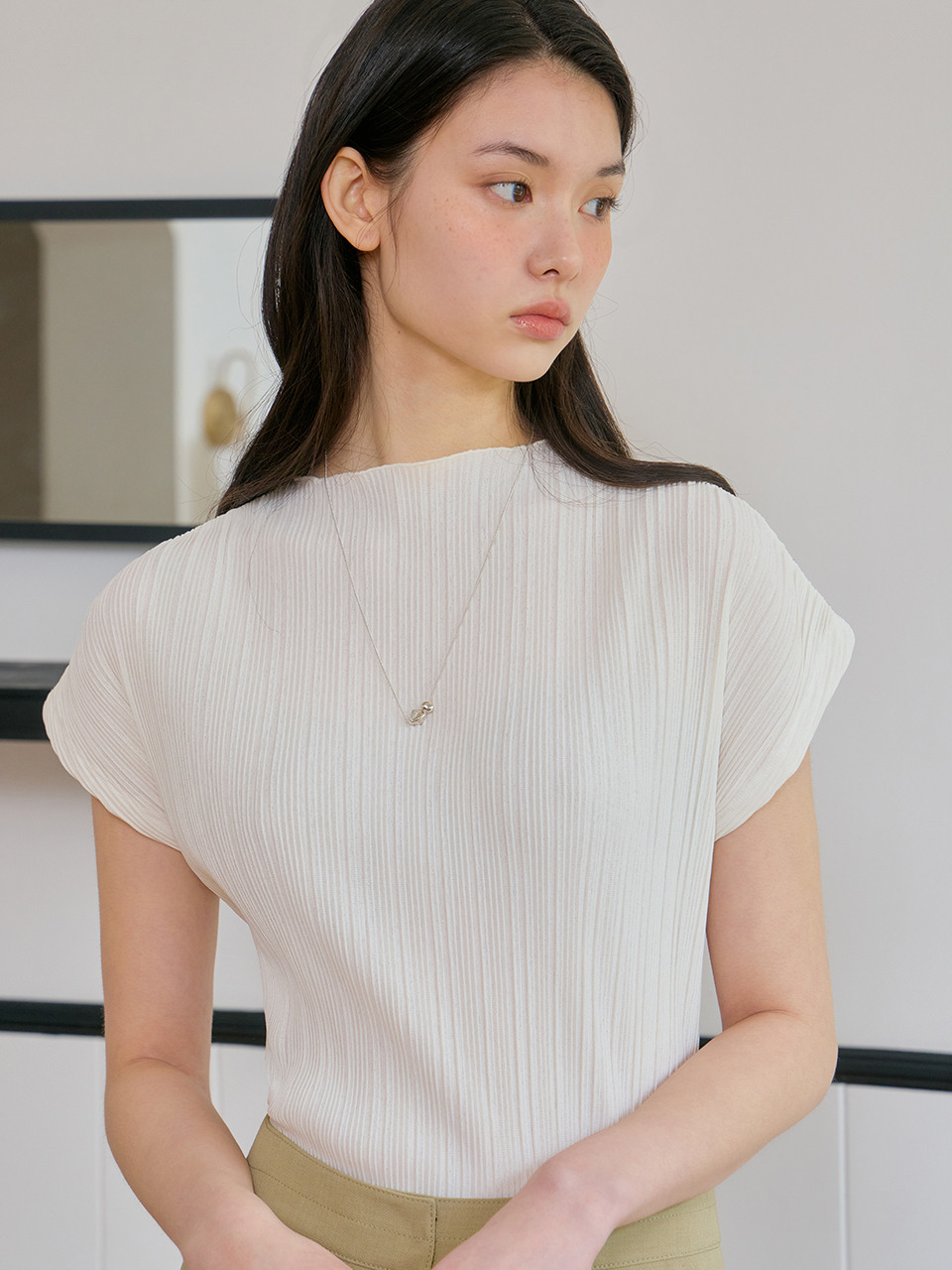 Плиссированный лонгслив mock neck it MICHAA ITP5WTS240 (3 цвета)