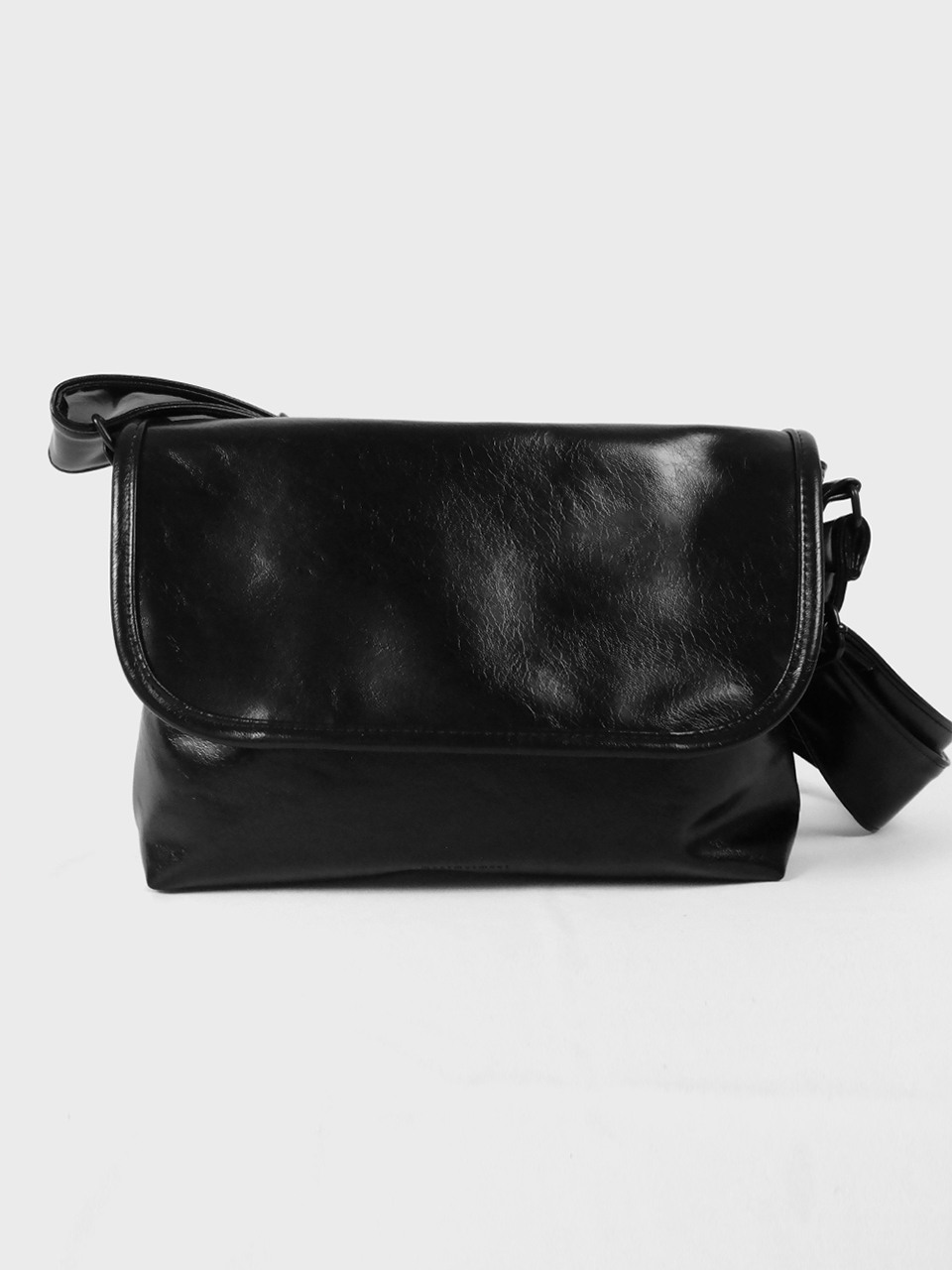 moss black