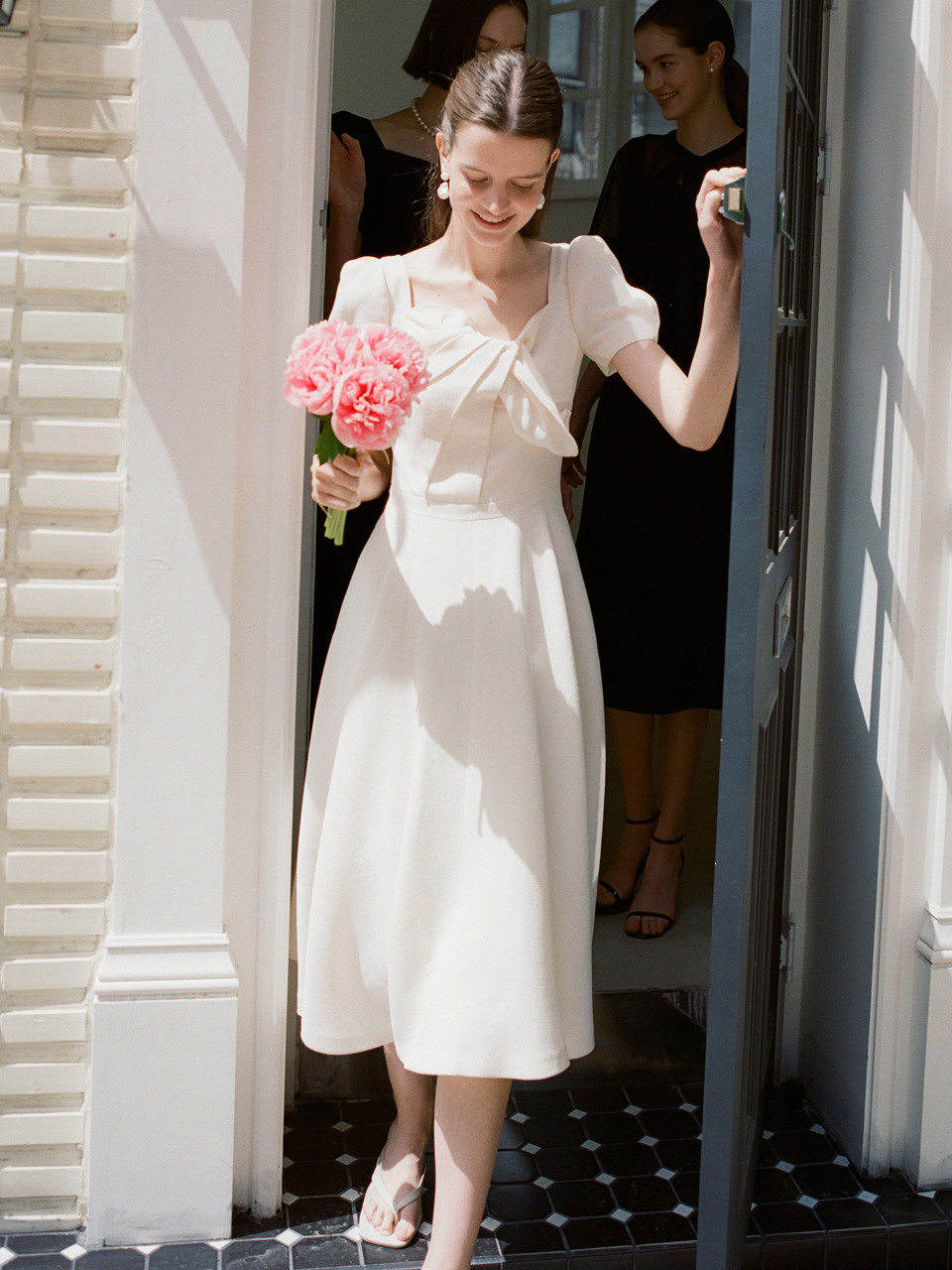 BAU by Bride And You★SHILOH RIBBON DETAILED LONG DRESS★2色 Designer fashion, Seoul-fully created | W Concept