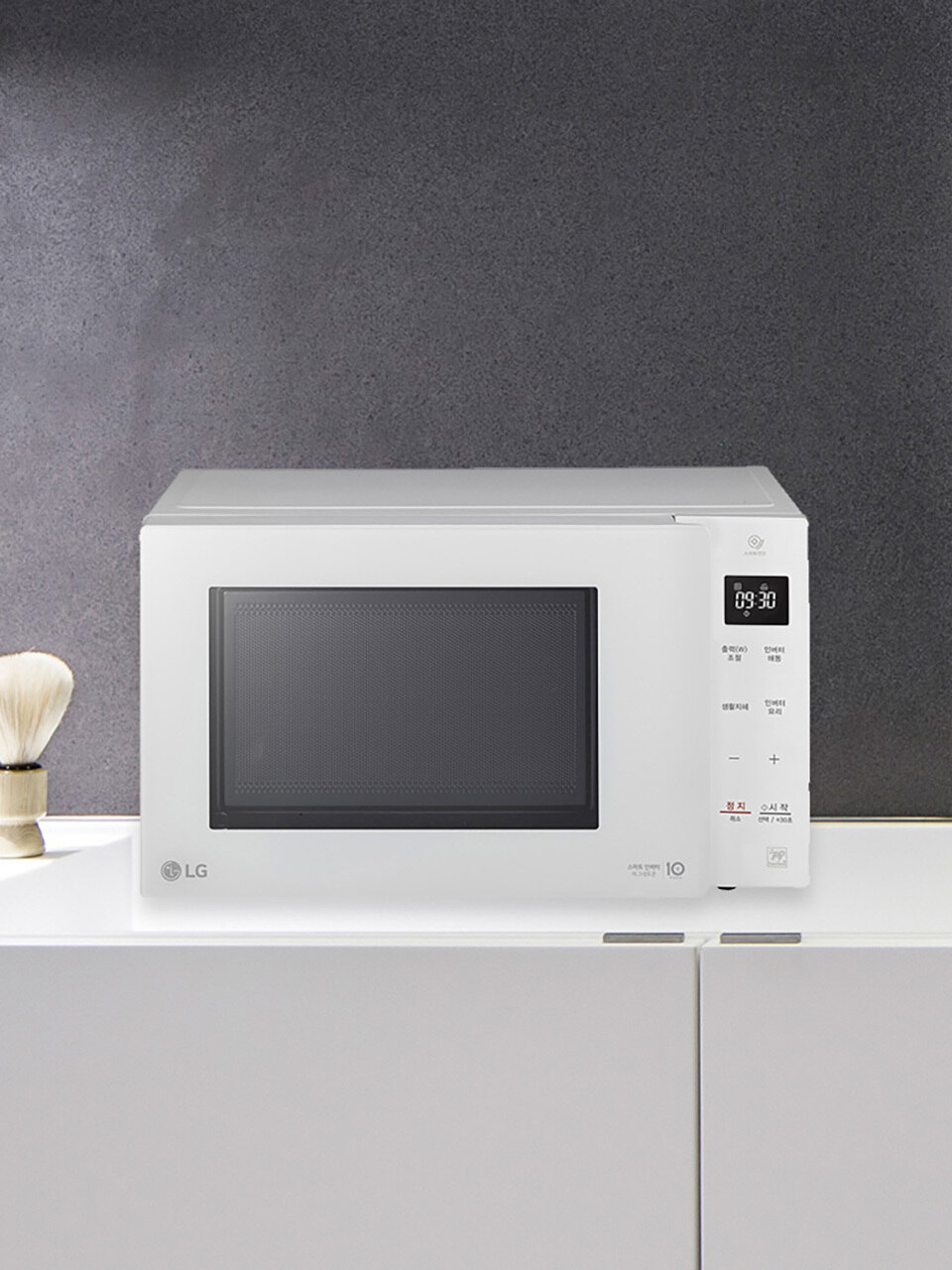 Микроволновка LG MW23WD White 23L