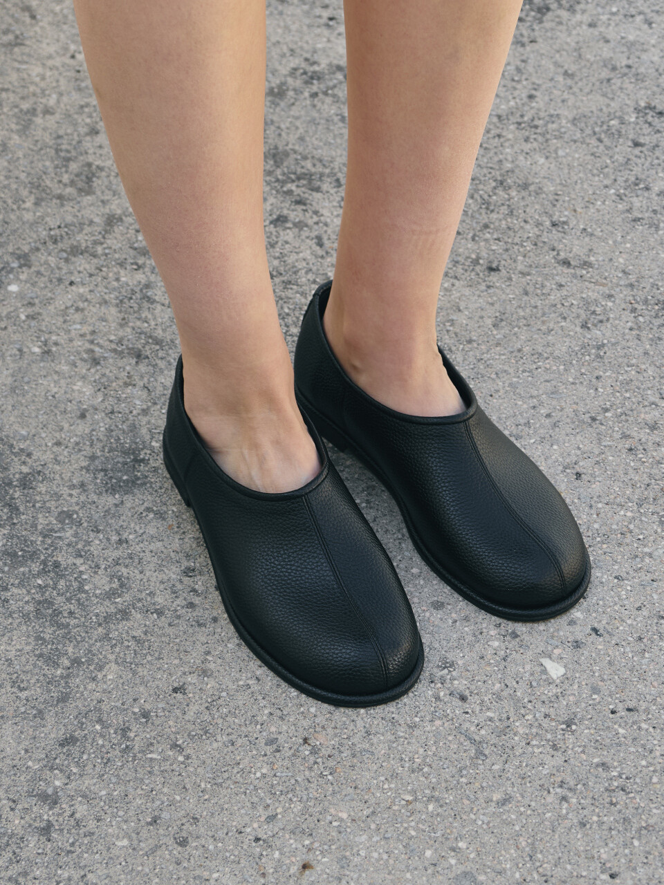 SOFT ROUND slip-on / Soft Round слипоны