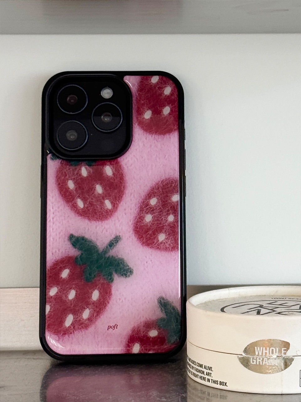 epoxy big strawberry case