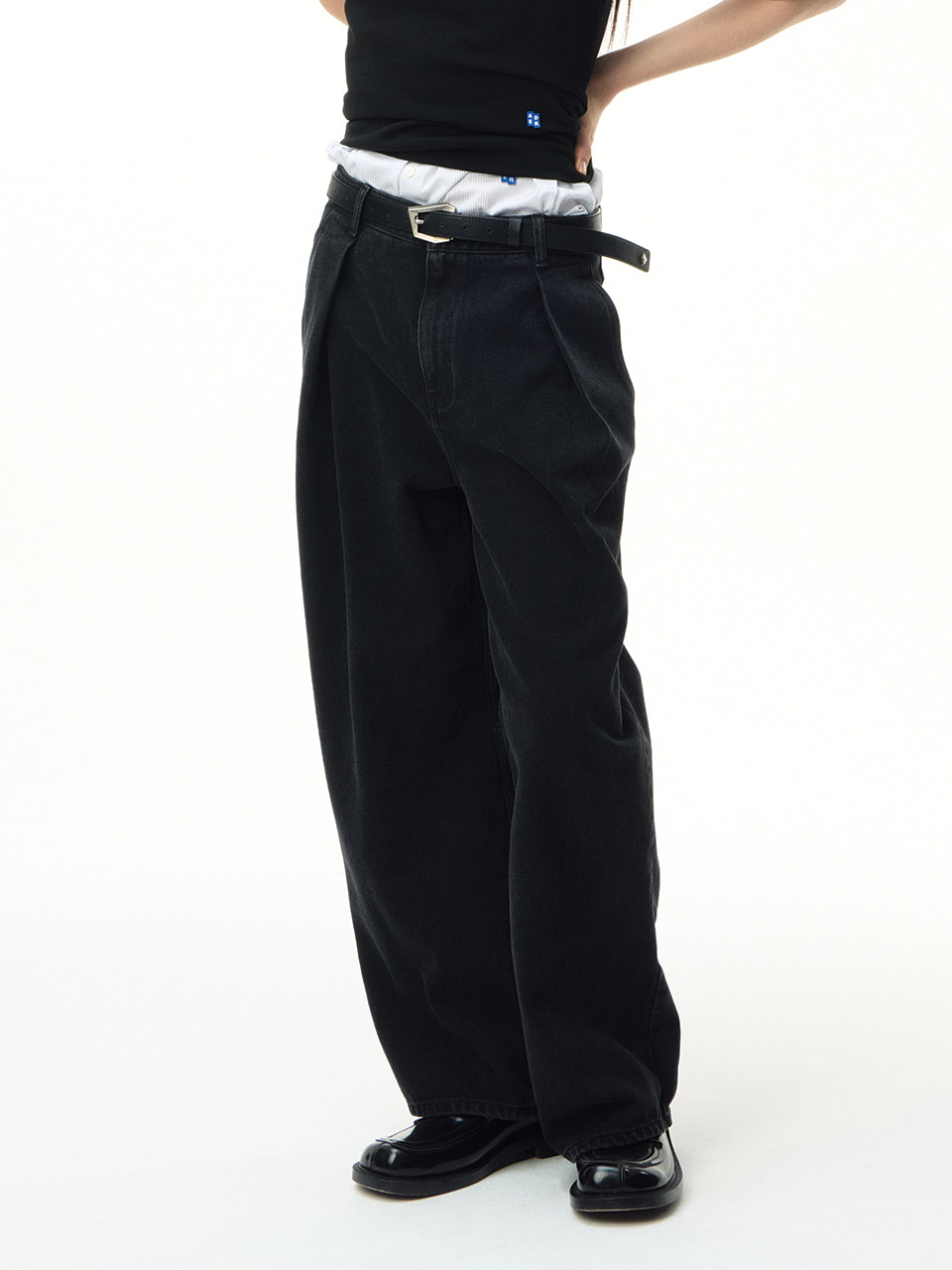 시그니피컨트 아더에러]Sig; SV Tag jeans 02 Noir