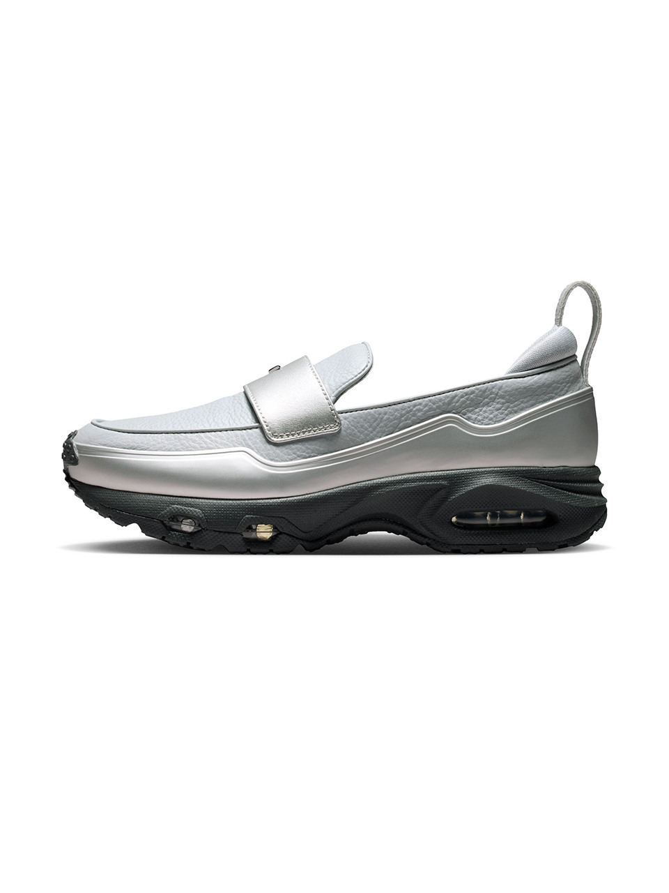 [IV4690-099] W NIKE AIR MAX PHENOMENA