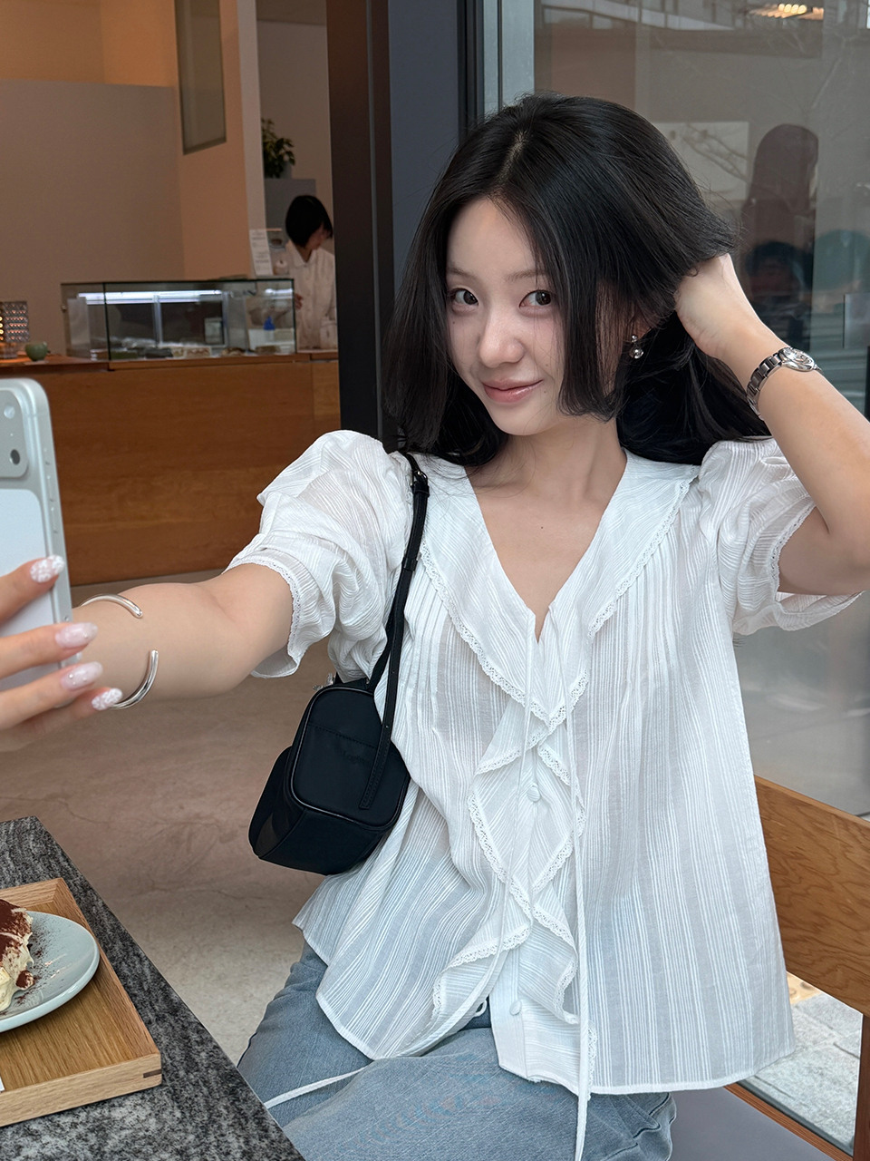 Ruffled Collar Blouse_2color