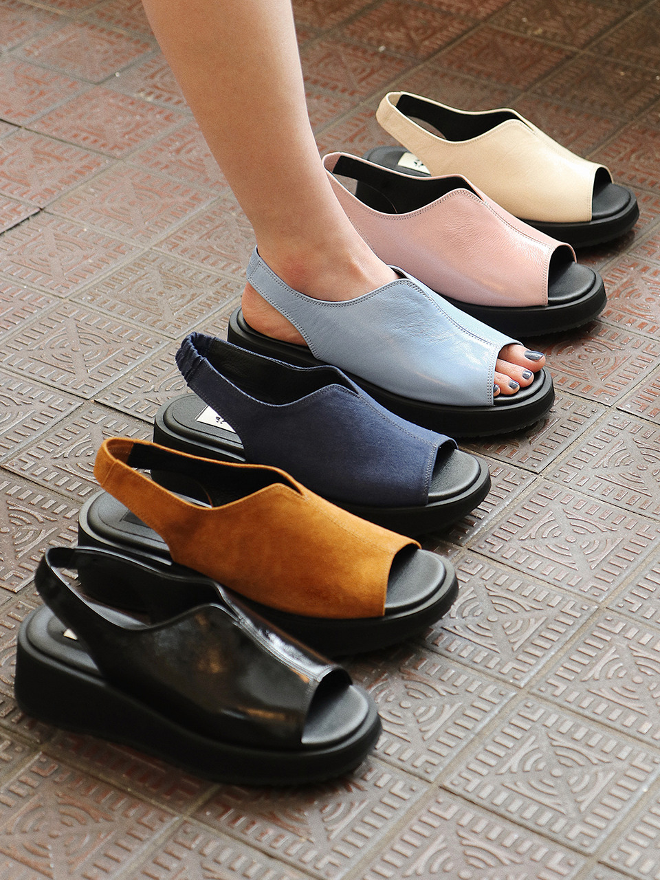 Koi массивные сандалии 6 colors