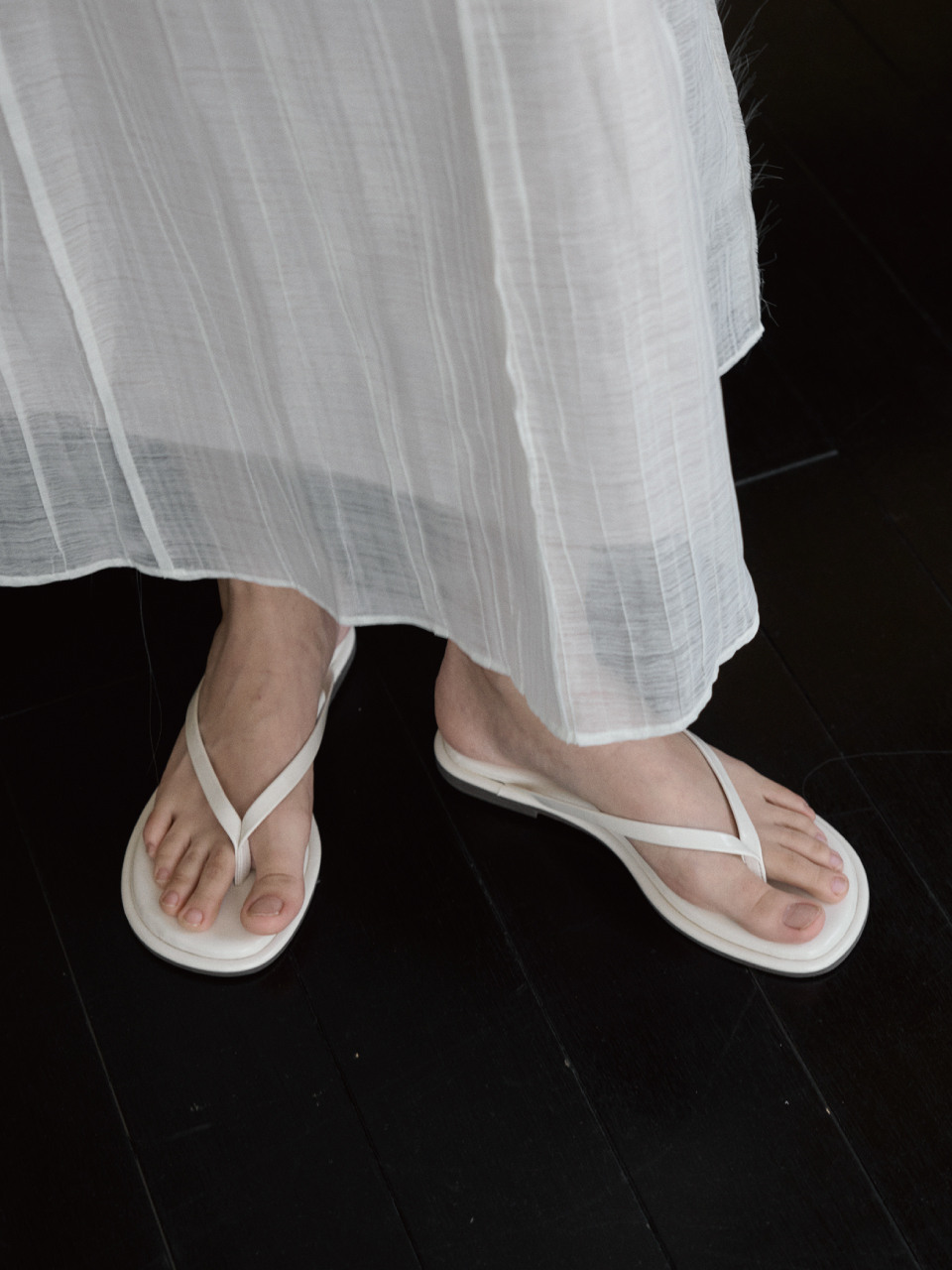 LINEA flip flops (1cm, 4colors)