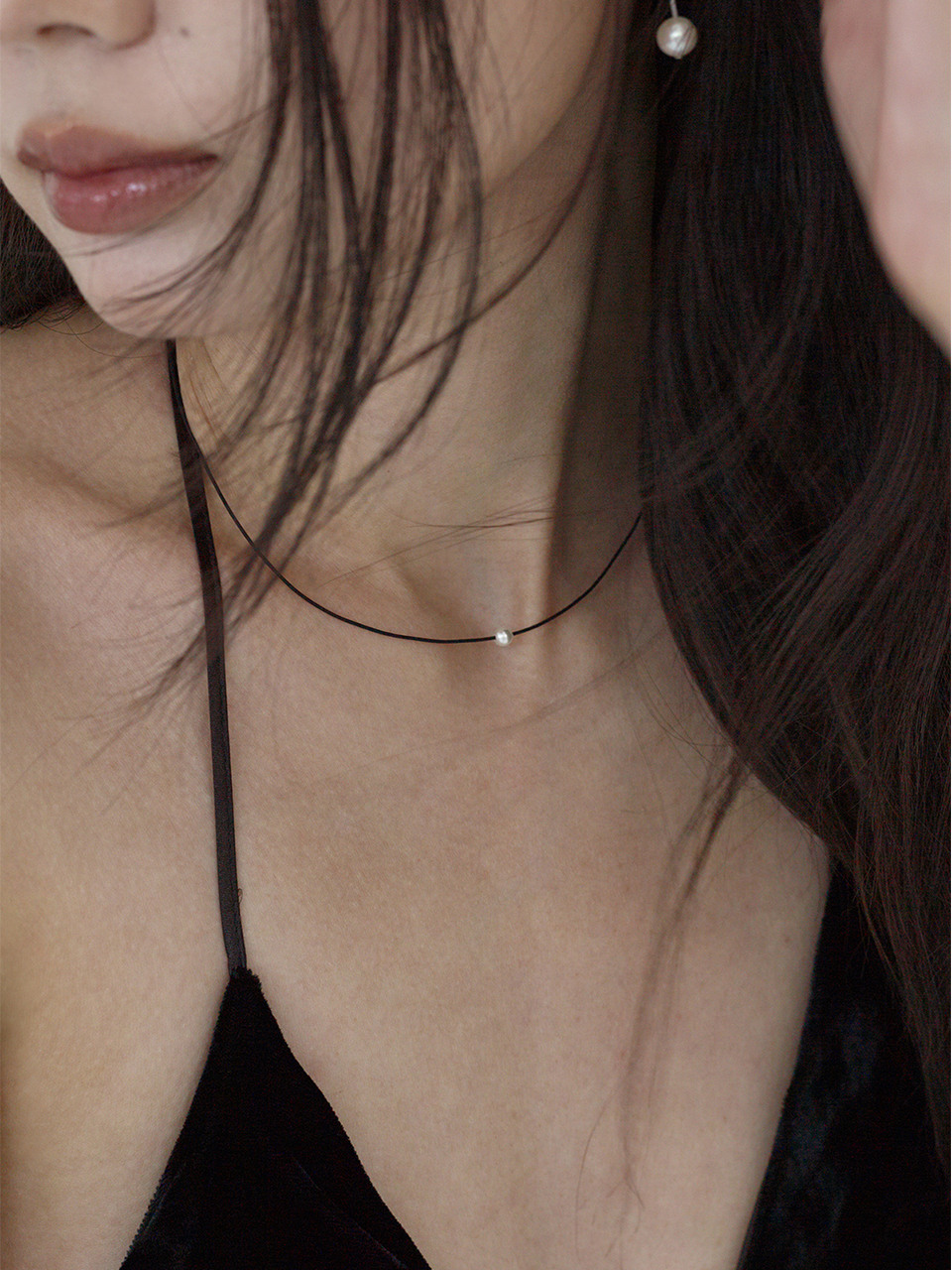 MJxME Pearl String Necklace
