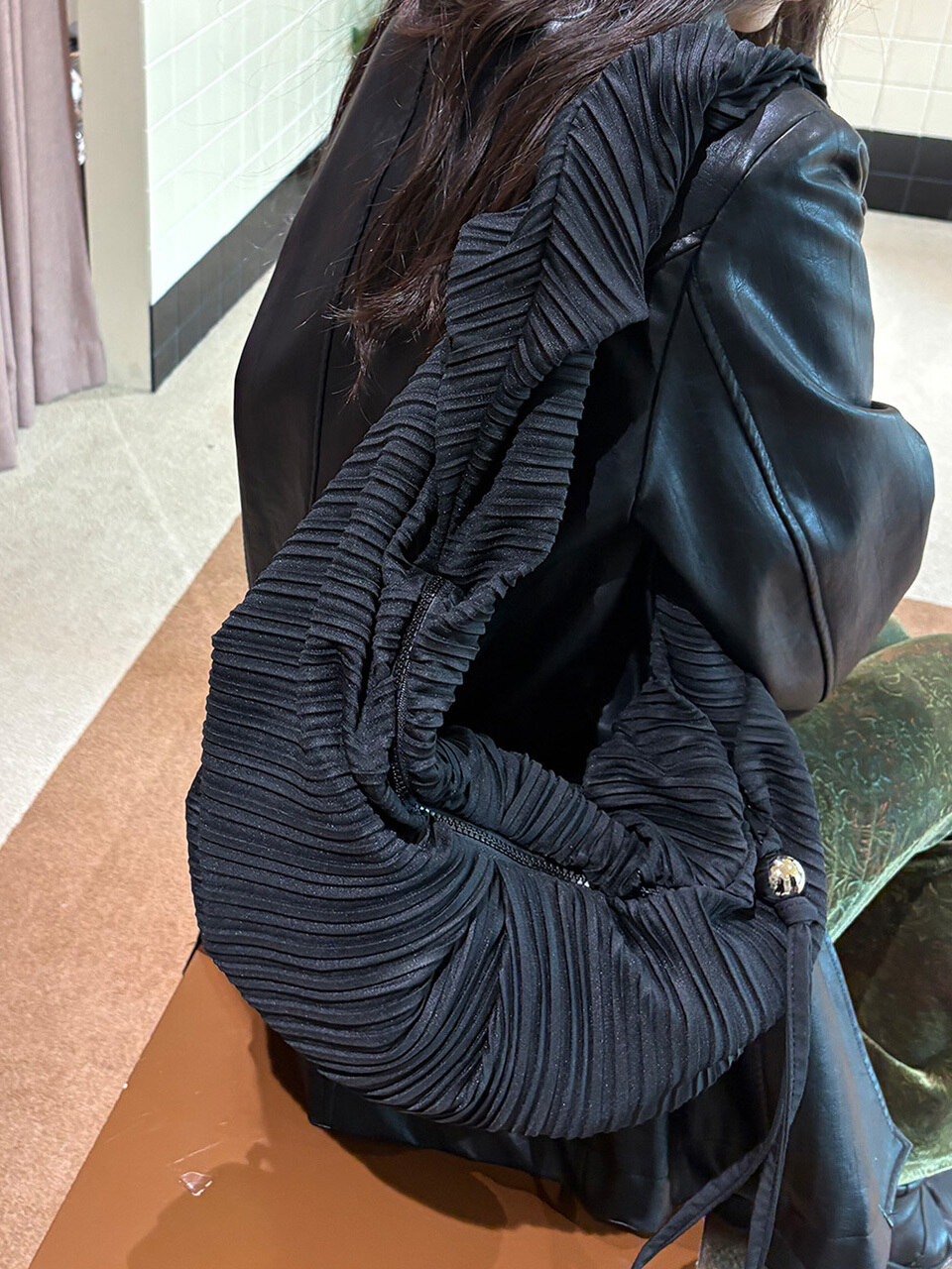 LUVITS BAG Large — Black