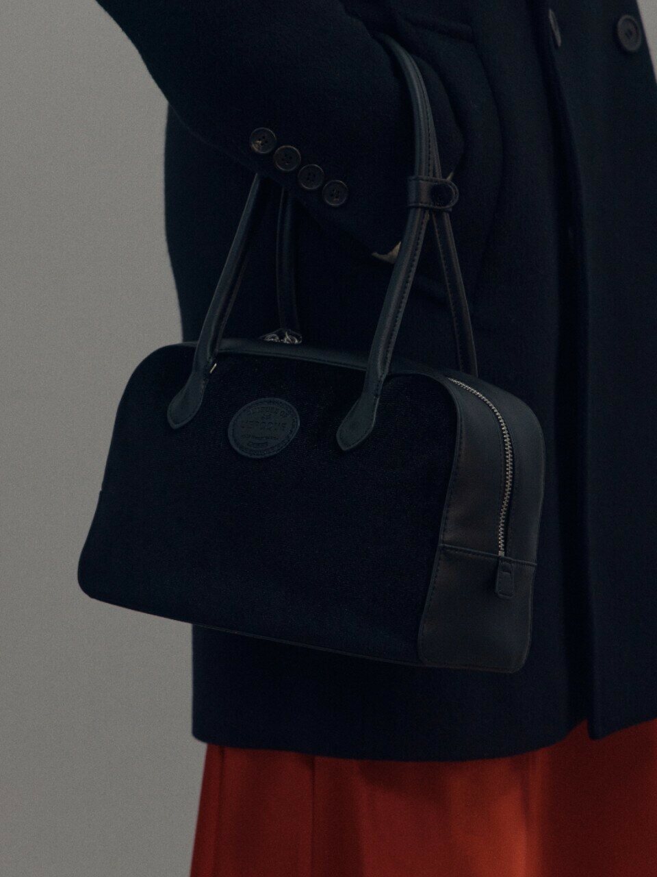 [Уценка] Бархатная сумка VELVET TOTE PETIT MARION BAG_BLACK